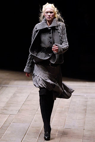 gray wool long-sleeve collared fitted buttoned ribbed jacket