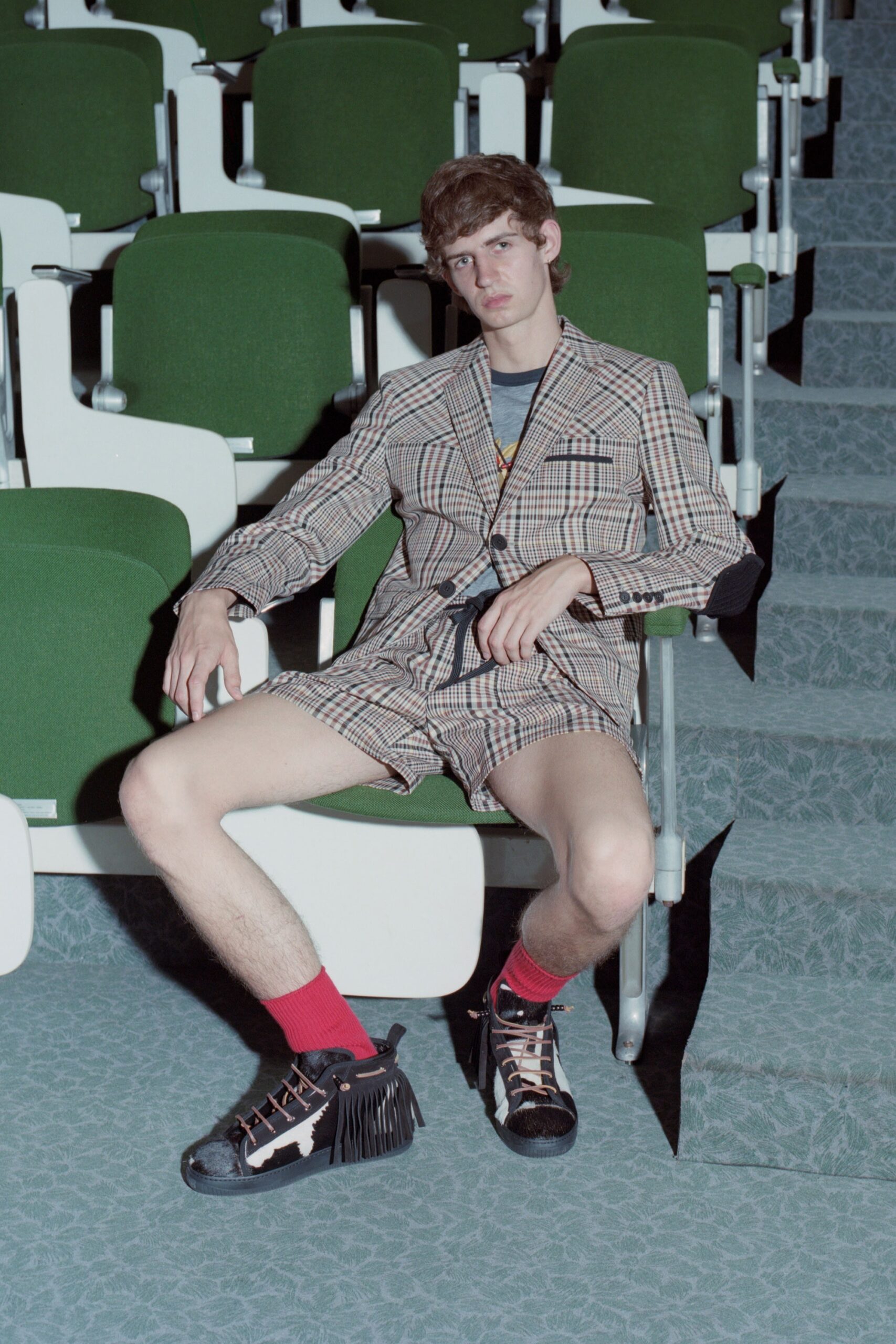 brown checked short-sleeve suit