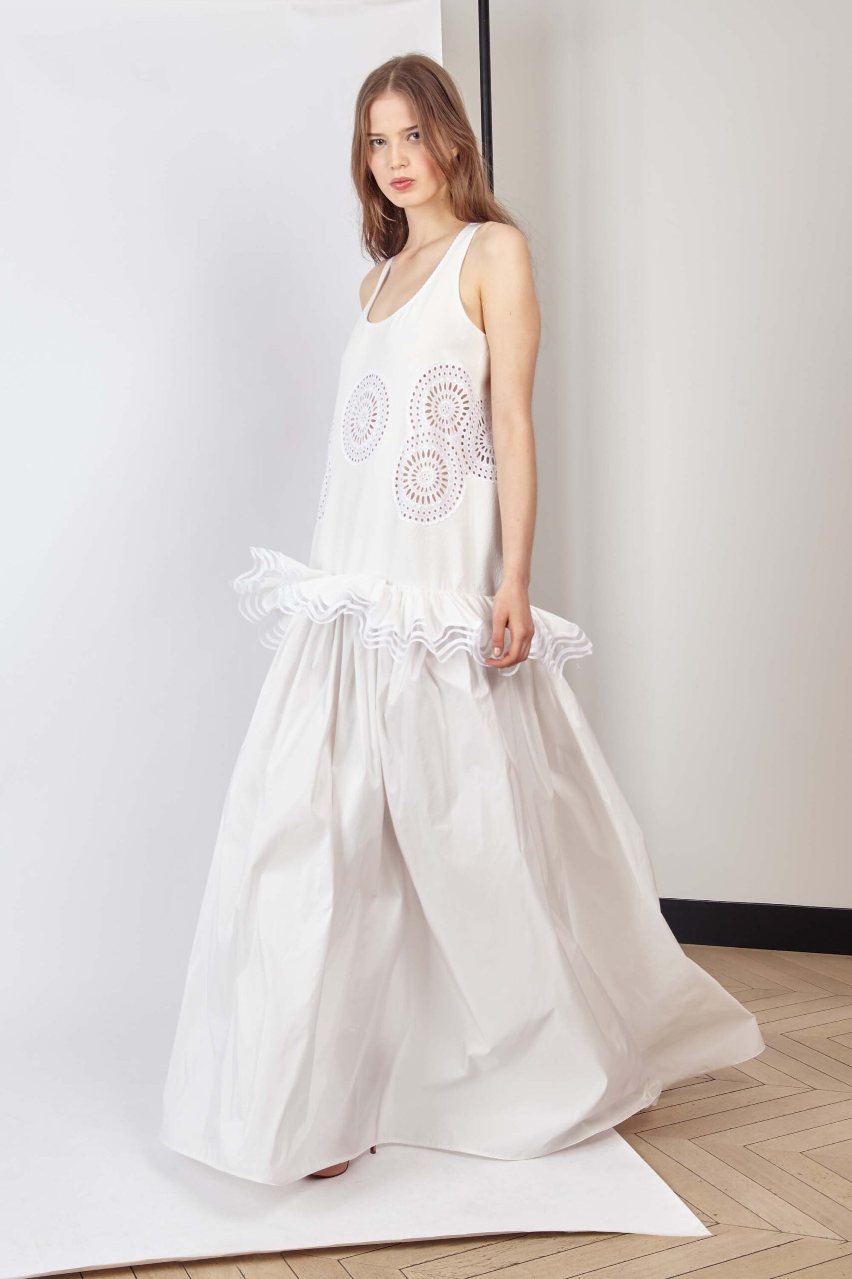 white cotton sleeveless dress