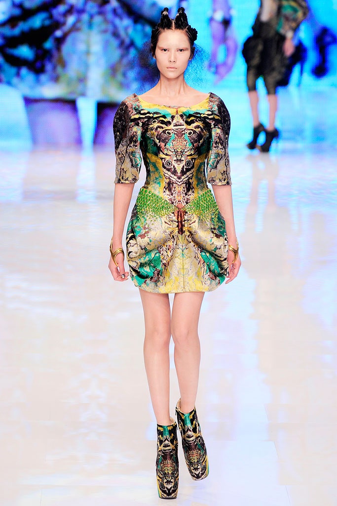 fitted mini dress with embellished shoes