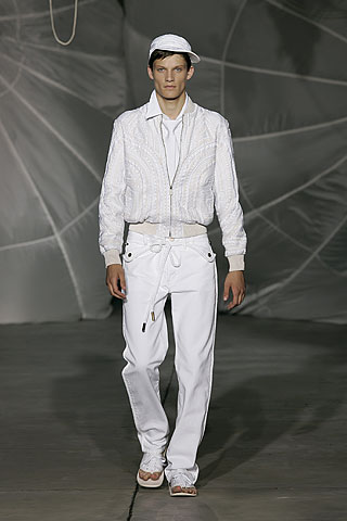 white cotton long-sleeve collared fitted zippered embroidered jacket