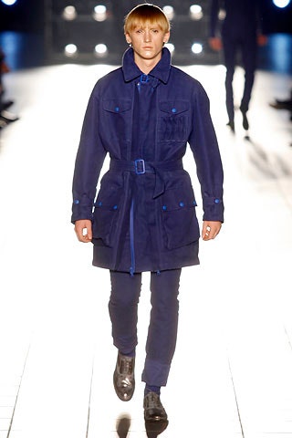 blue cotton long-sleeve collared fitted zippered pockets coat