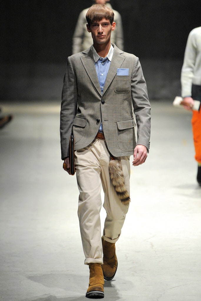 gray tailored blazer with blue shirt