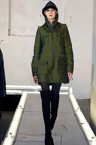 fitted green cotton coat
