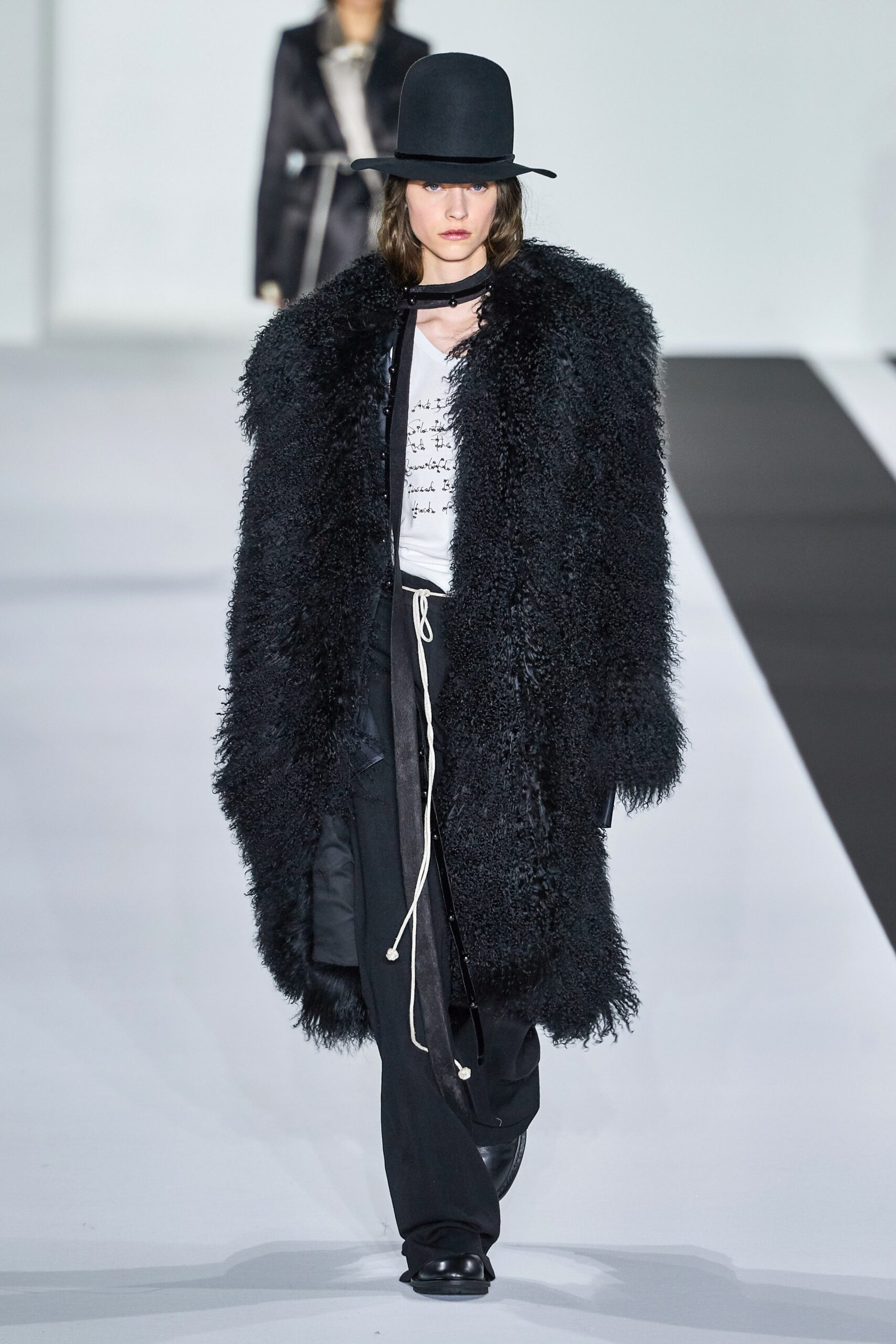 black faux-fur relaxed layered coat