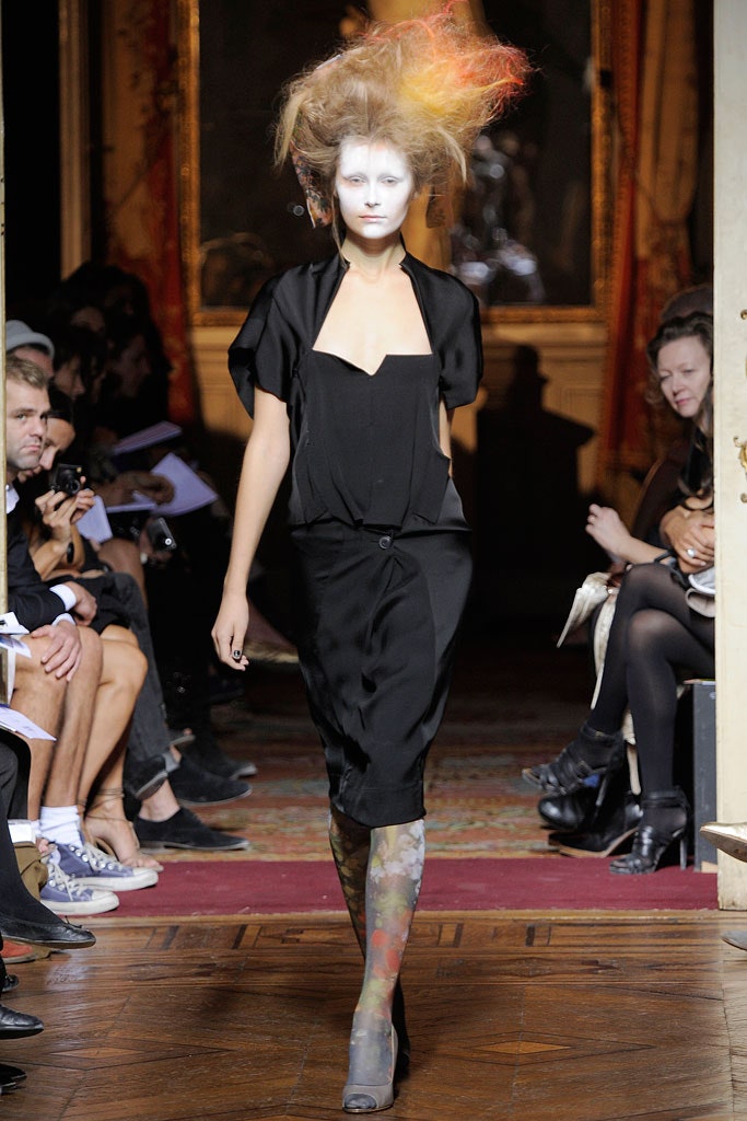 black silk sleeveless dress