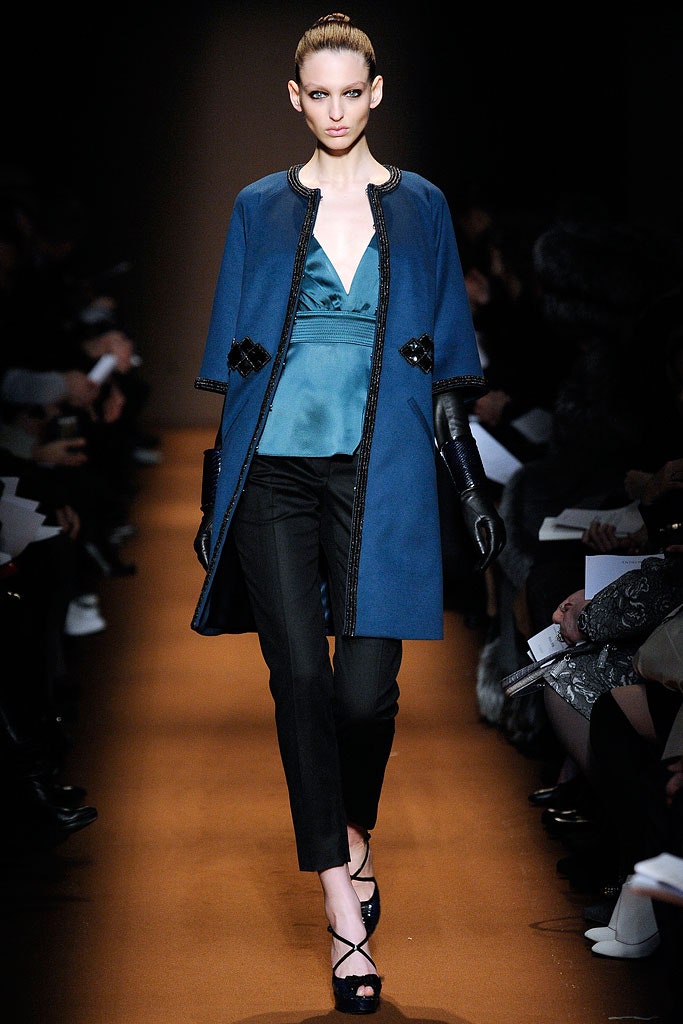 blue silk long-sleeve collared fitted buttoned coat