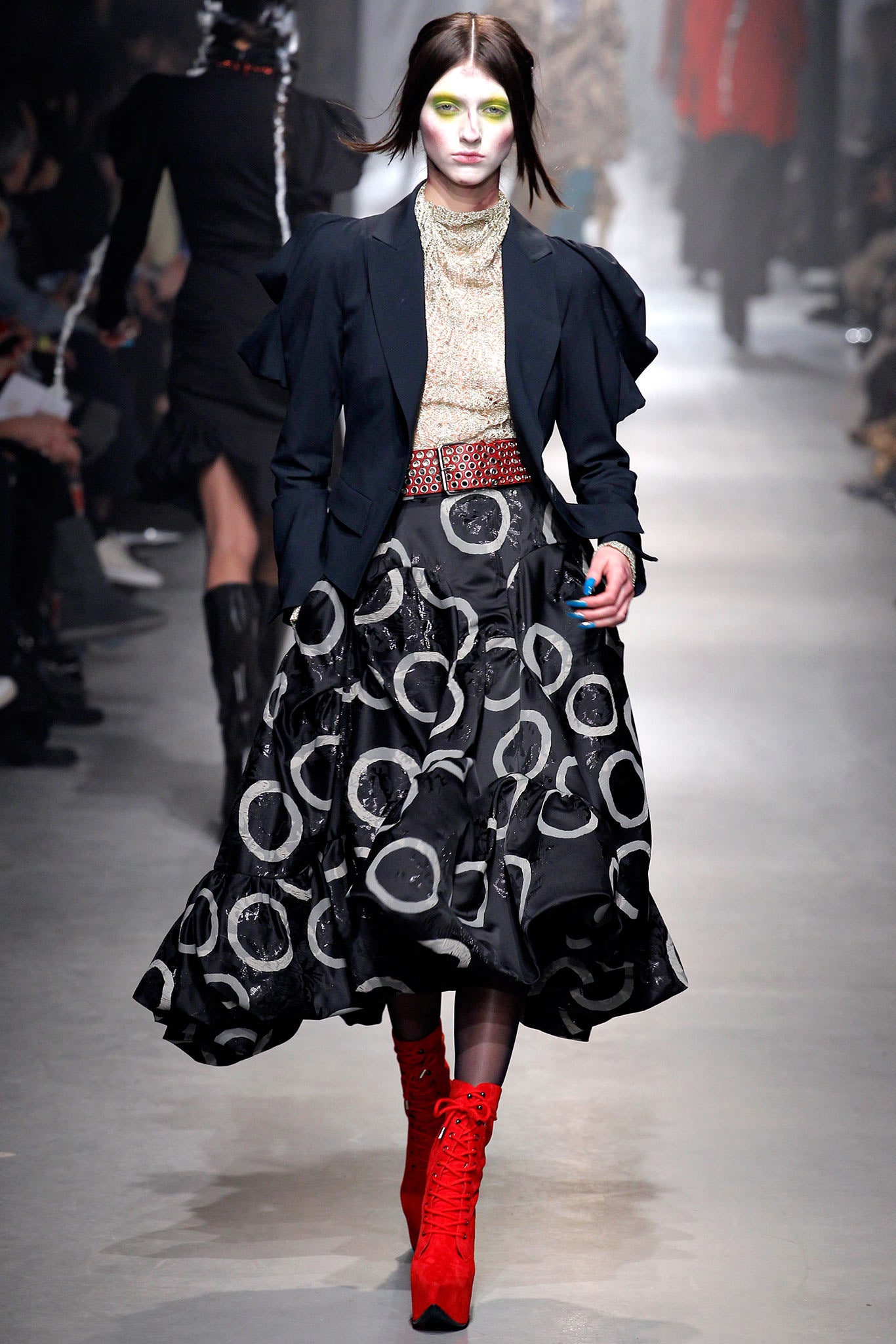 black blazer beige top printed midi skirt