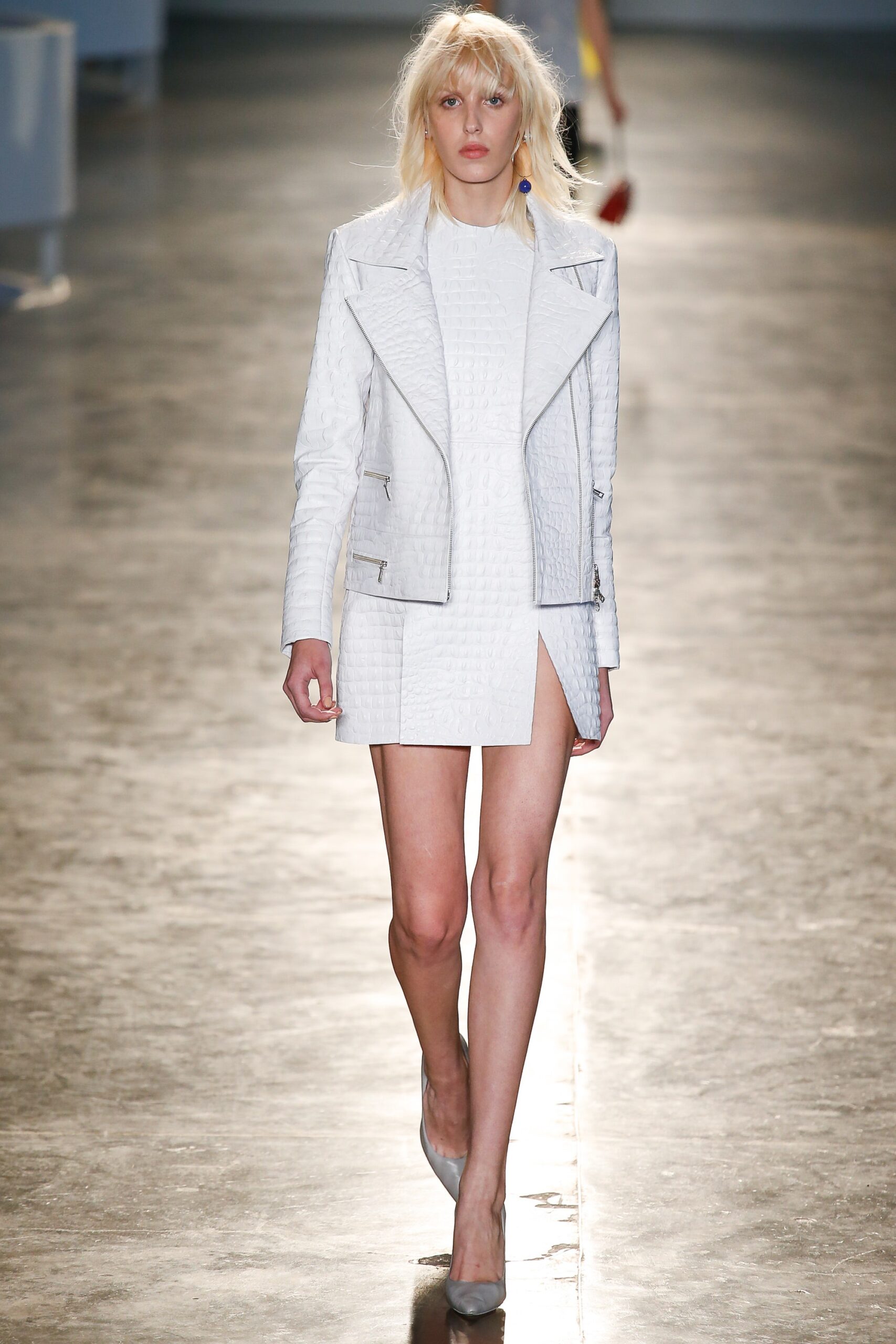 white leather long-sleeve collared fitted structured zippered jacket