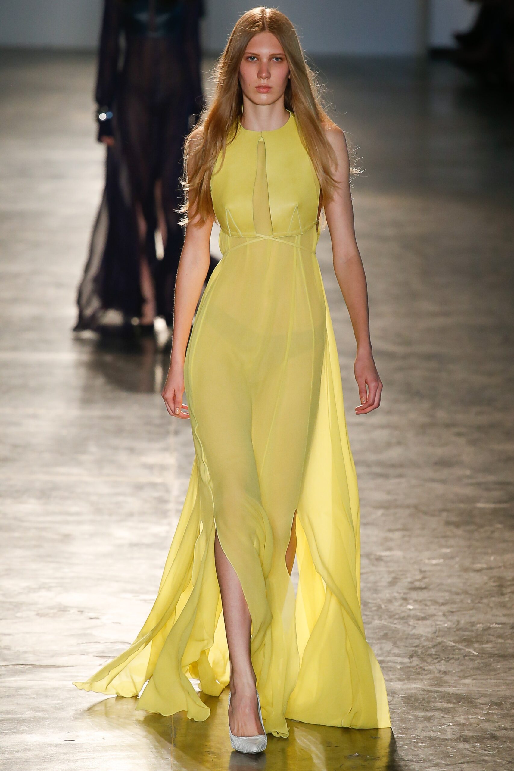 yellow chiffon sleeveless gown