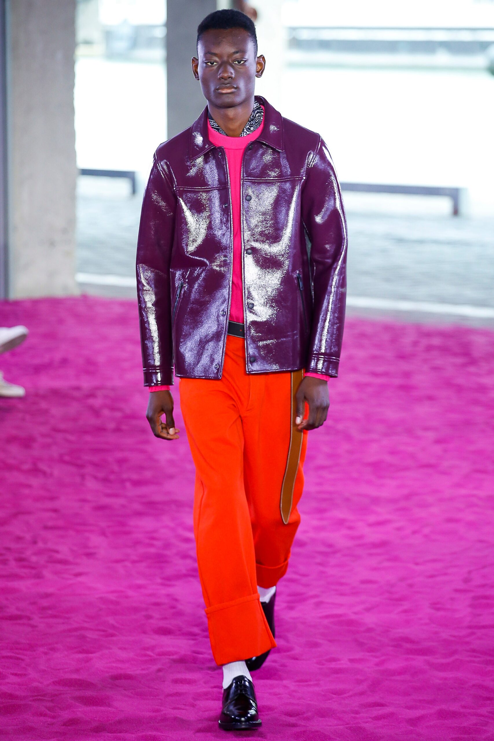 red cotton tailored straight-leg flared pants