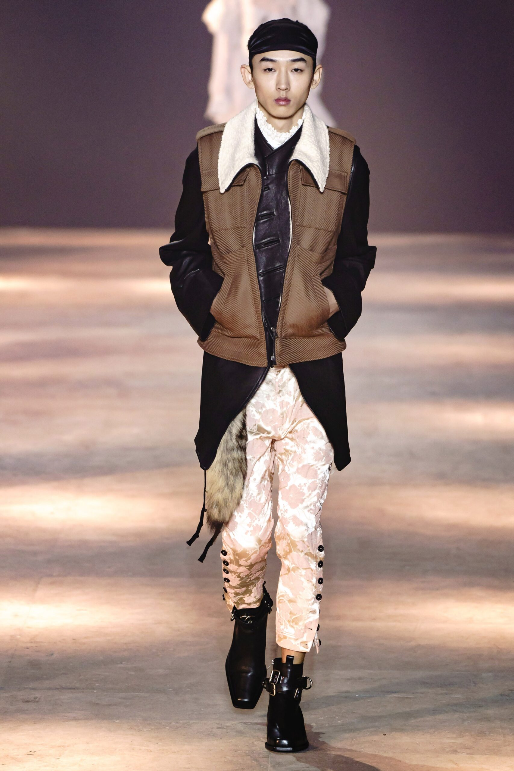 brown wool long-sleeve collared relaxed zippered jacket