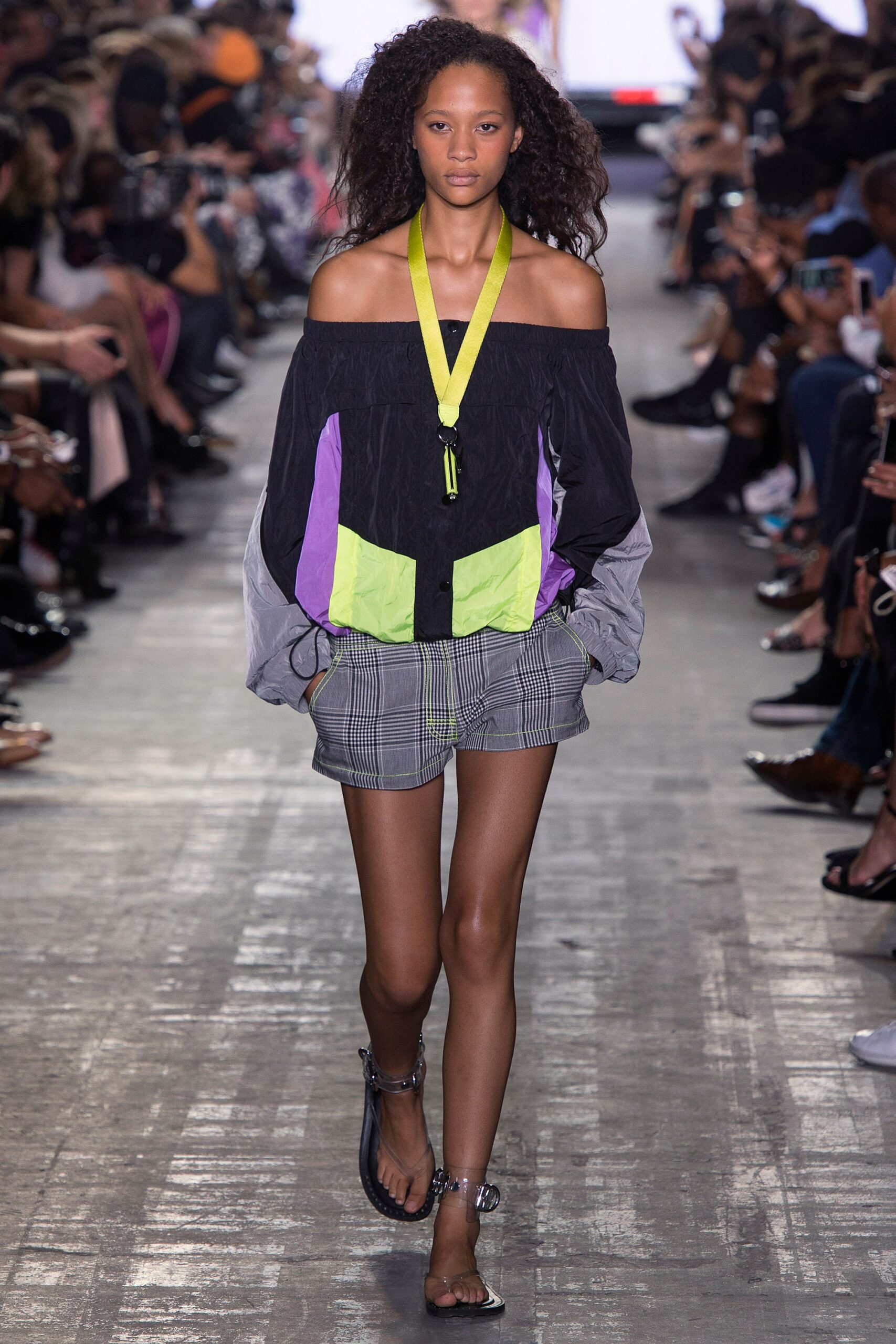 gray cotton fitted checked shorts