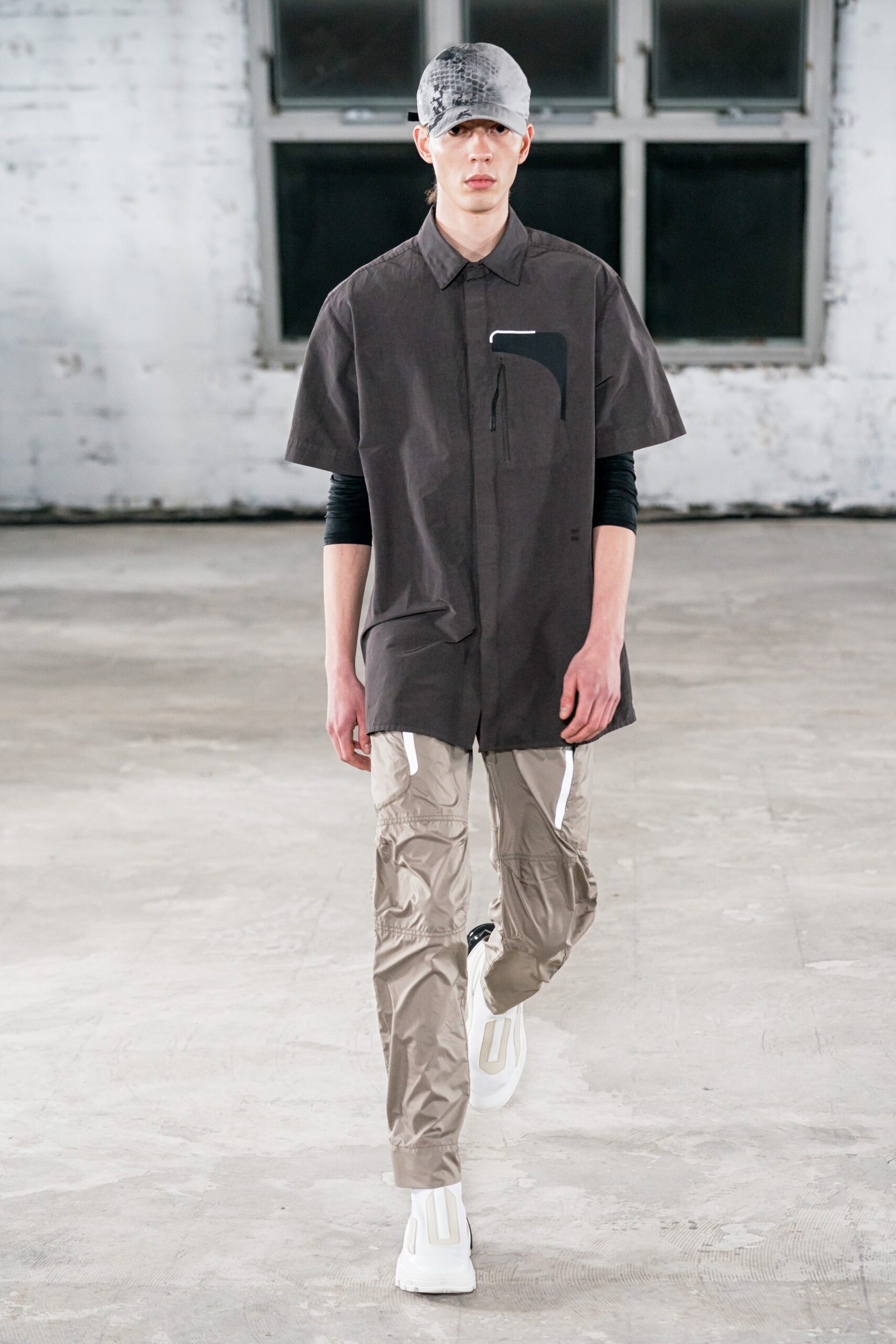 beige jersey relaxed cargo pants