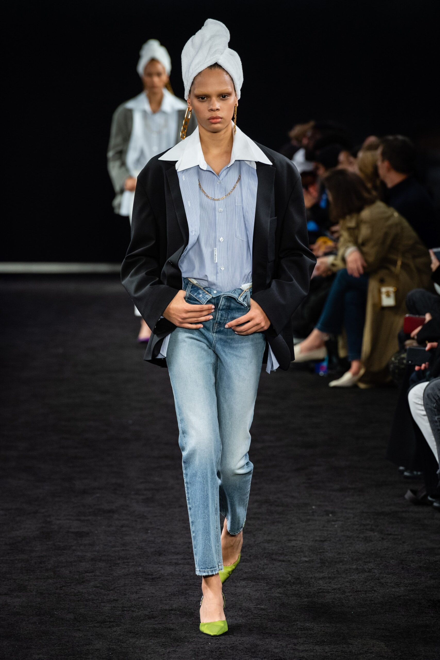 black blazer blue shirt jeans