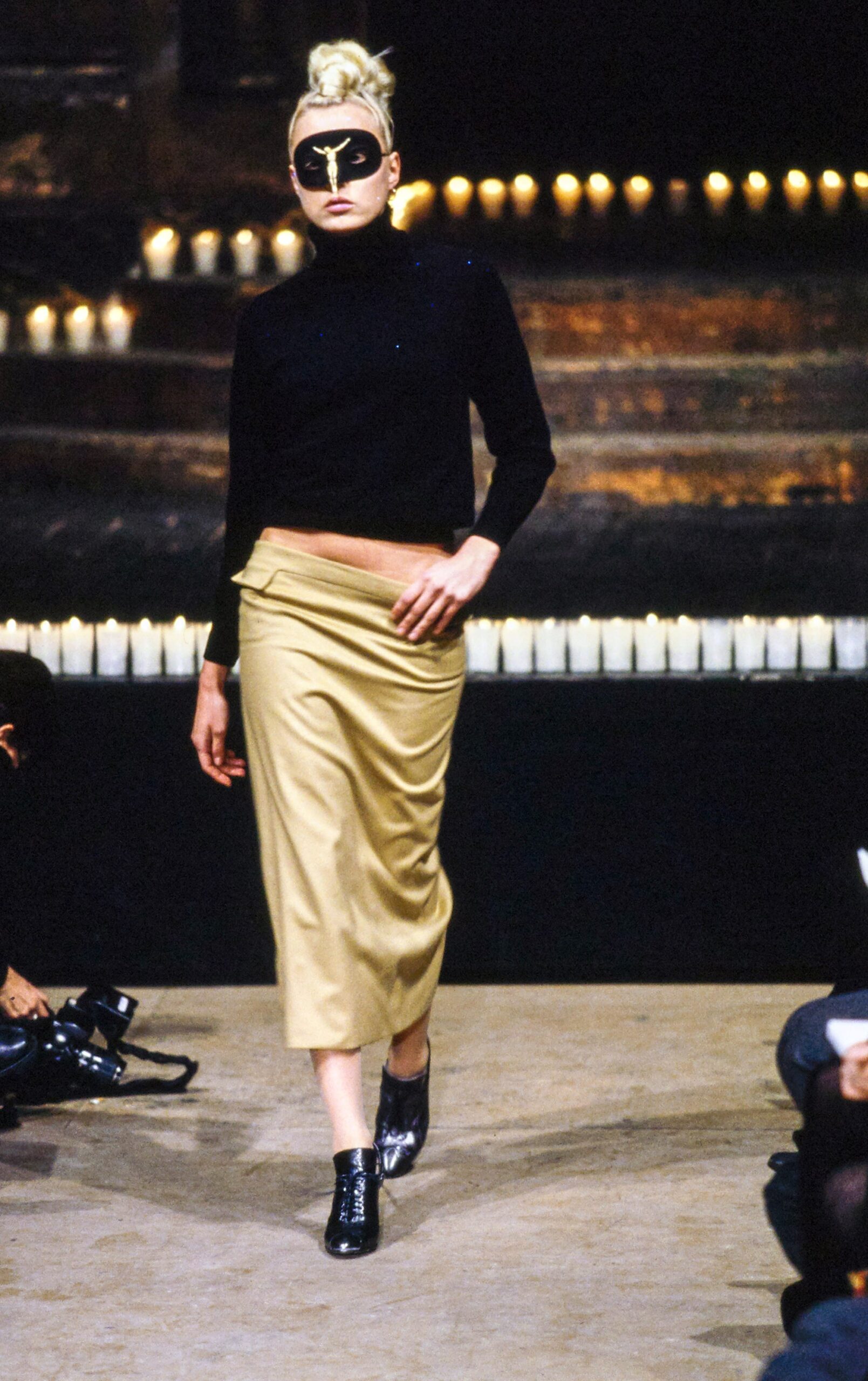 beige silk fitted ruched midi skirt