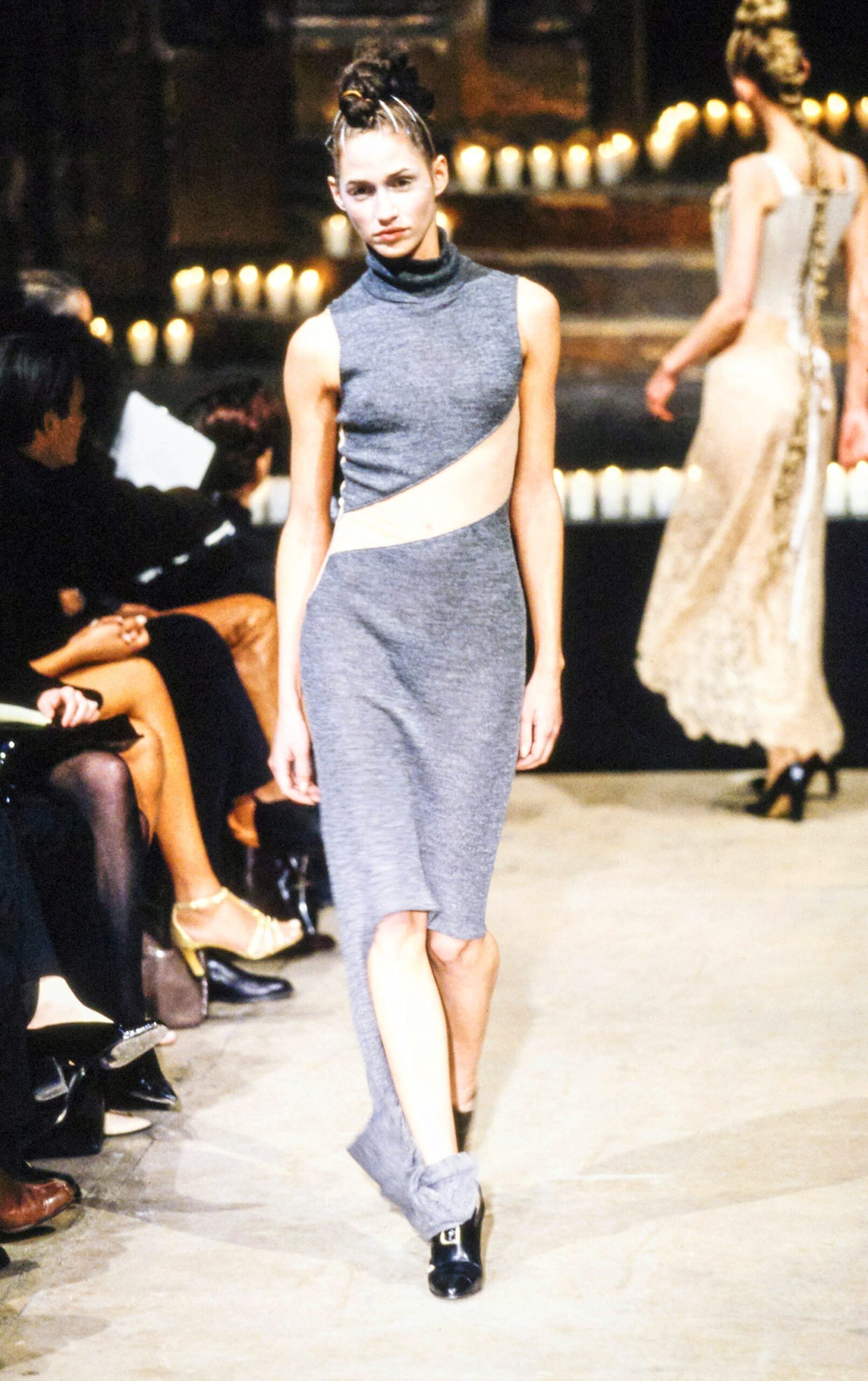gray fitted sleeveless dress