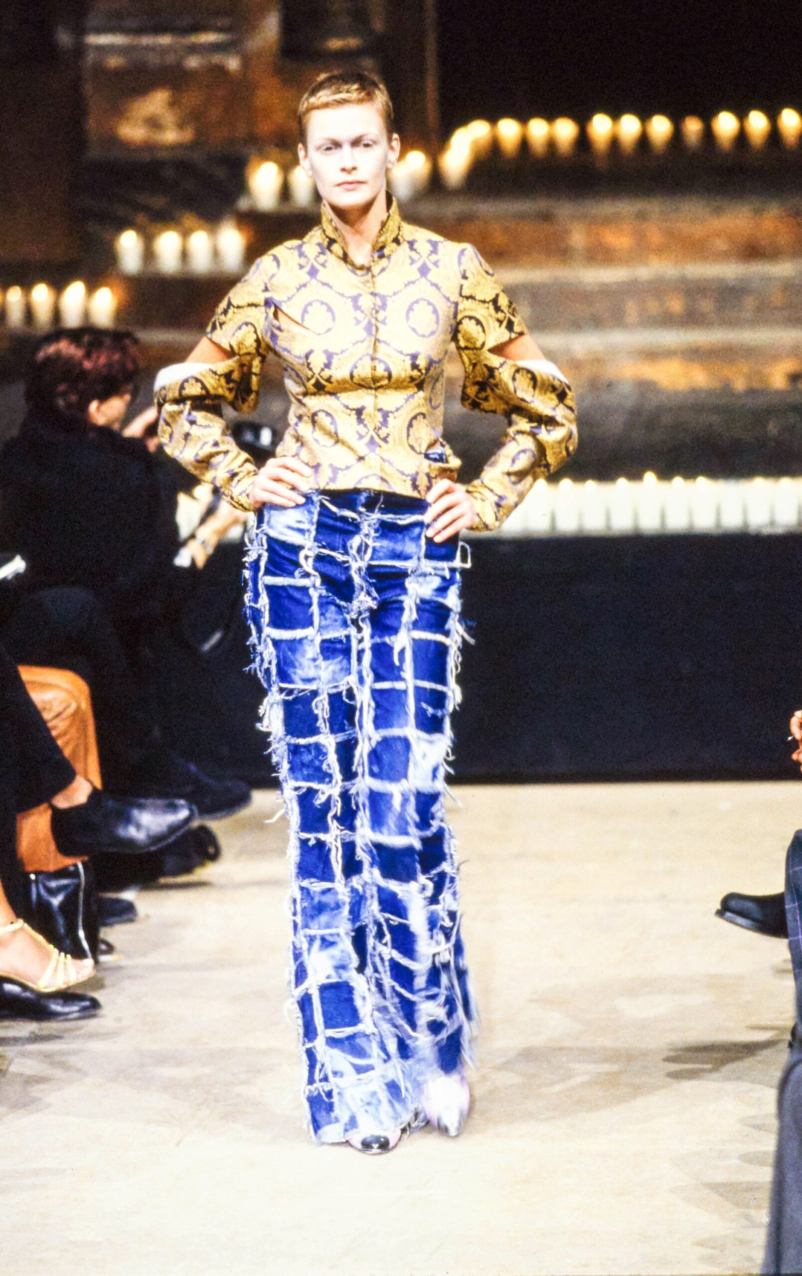 gold silk long-sleeve collared fitted printed shirt