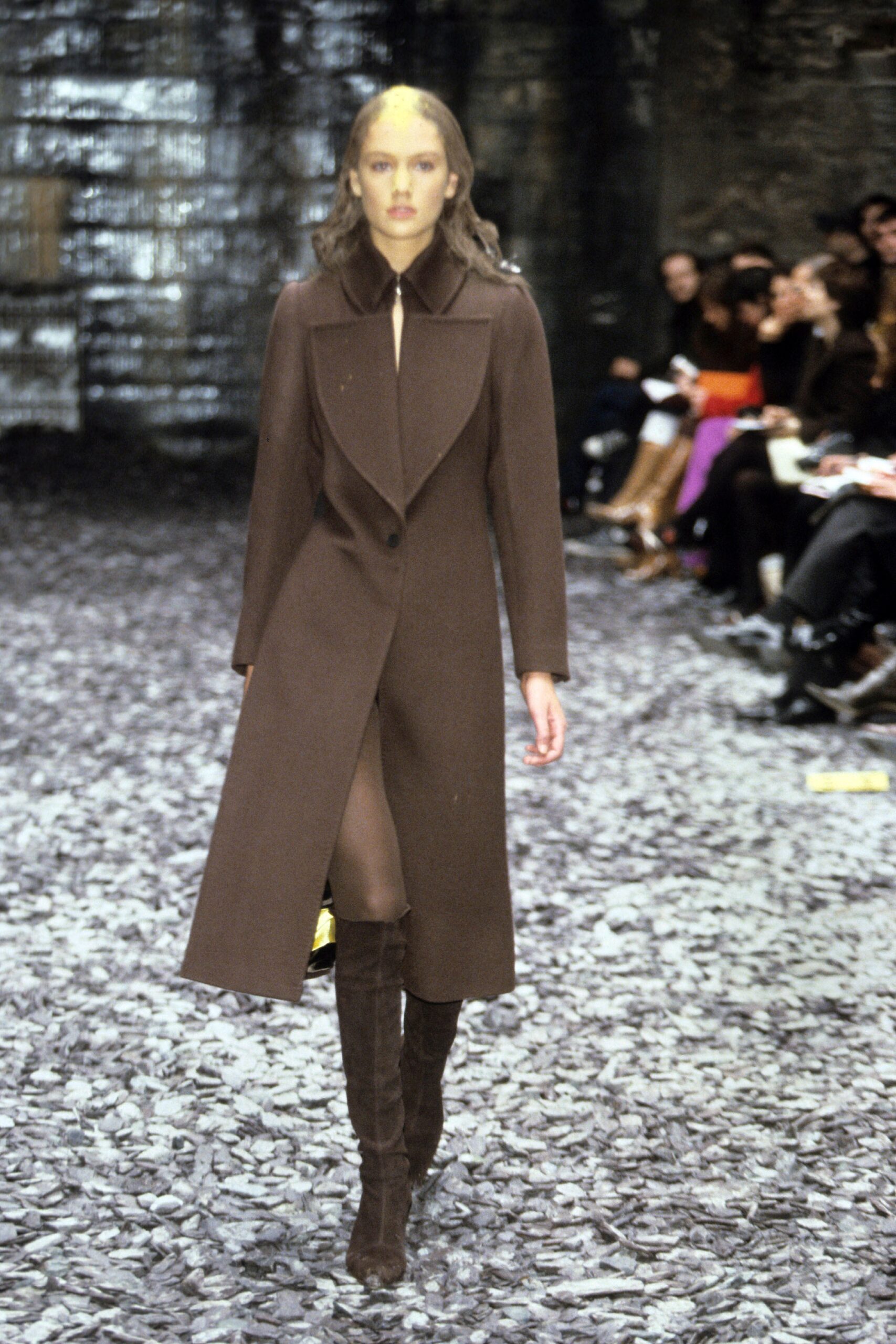 brown wool long-sleeve collared fitted straight-leg midi coat