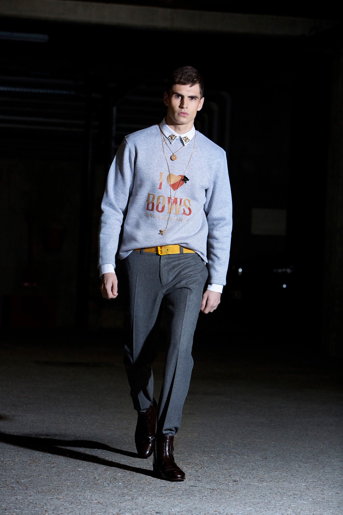 gray cotton sweater with printed design