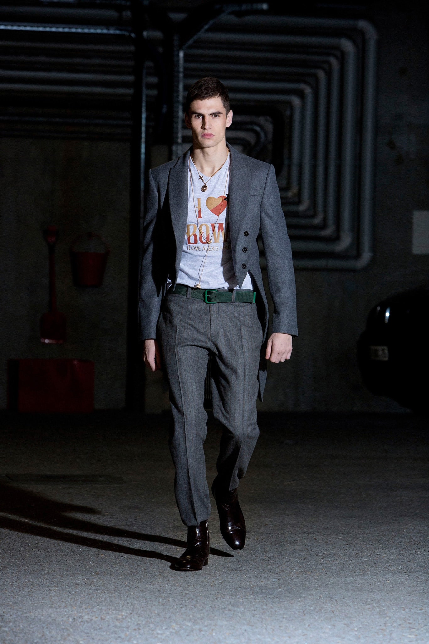 gray tailored suit with t-shirt