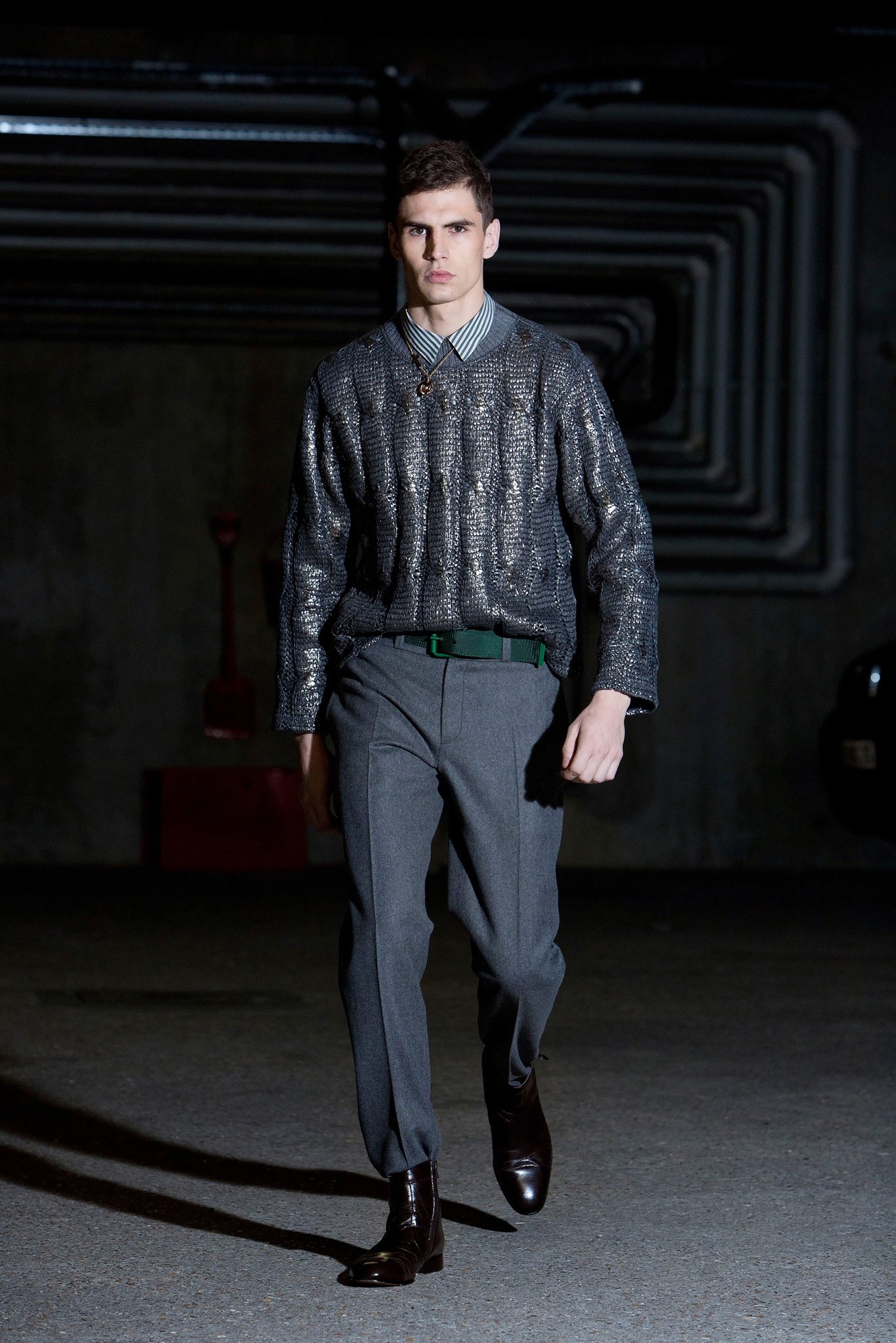 gray wool long-sleeve collared fitted textured sweater