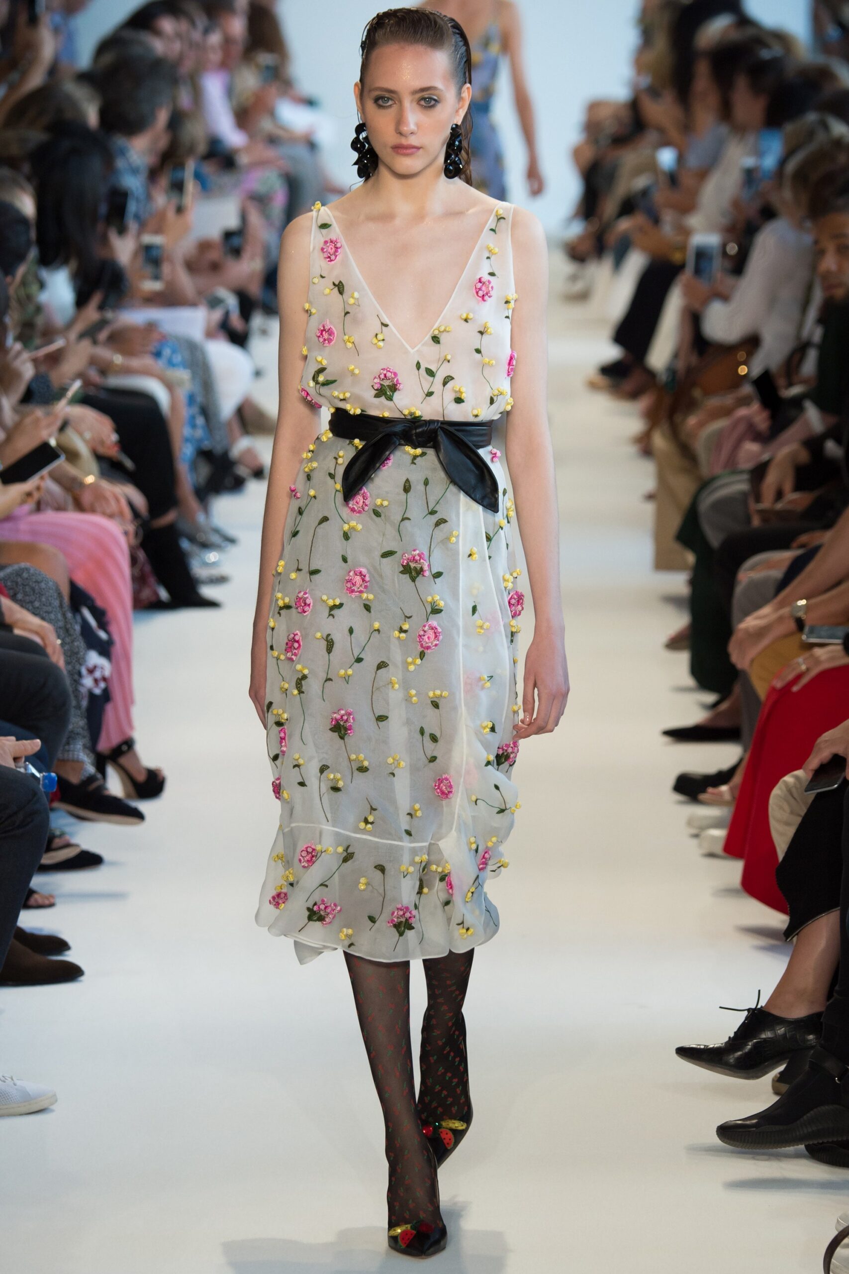 gray chiffon sleeveless embroidered dress