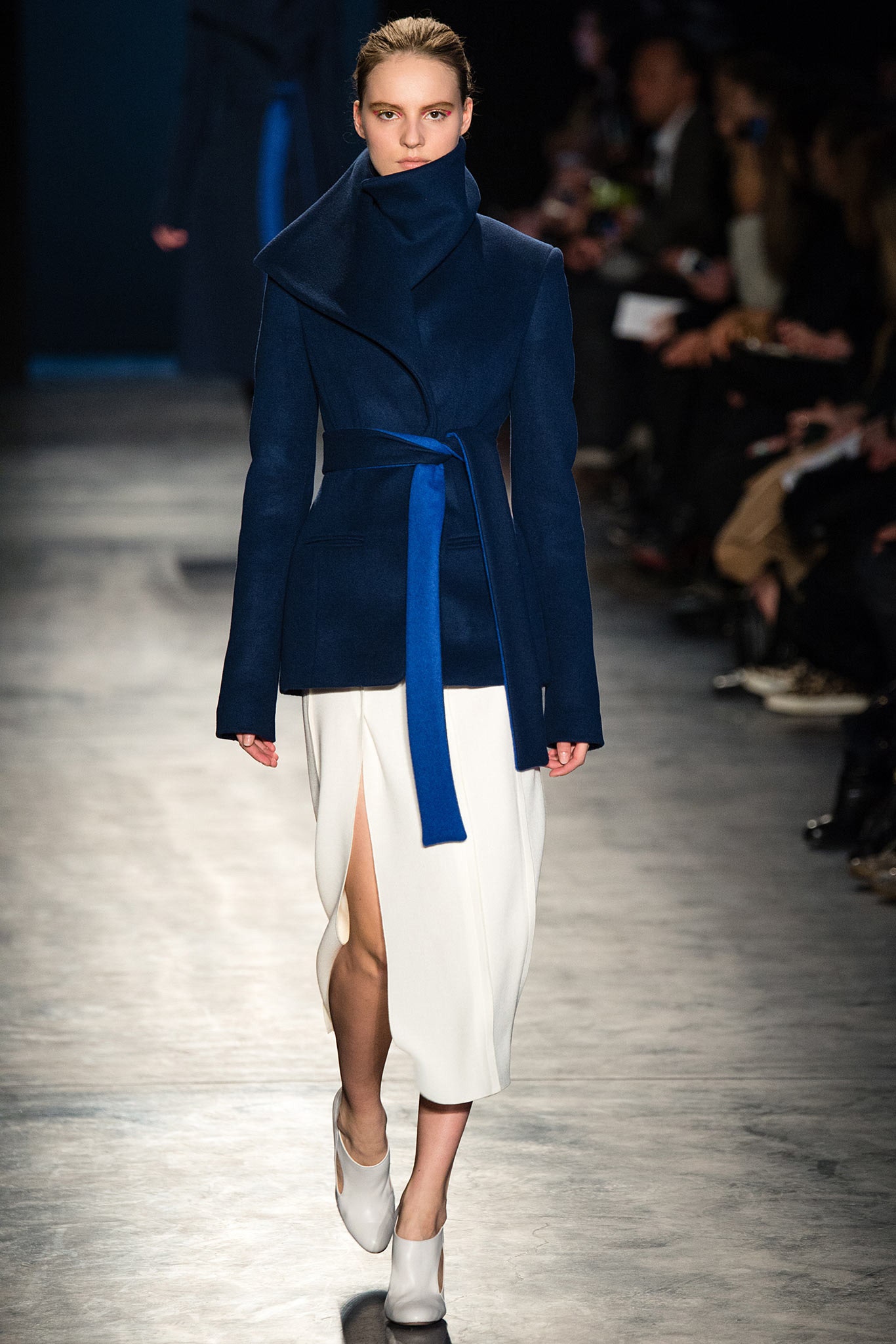 blue wool long-sleeve collared tailored belted jacket