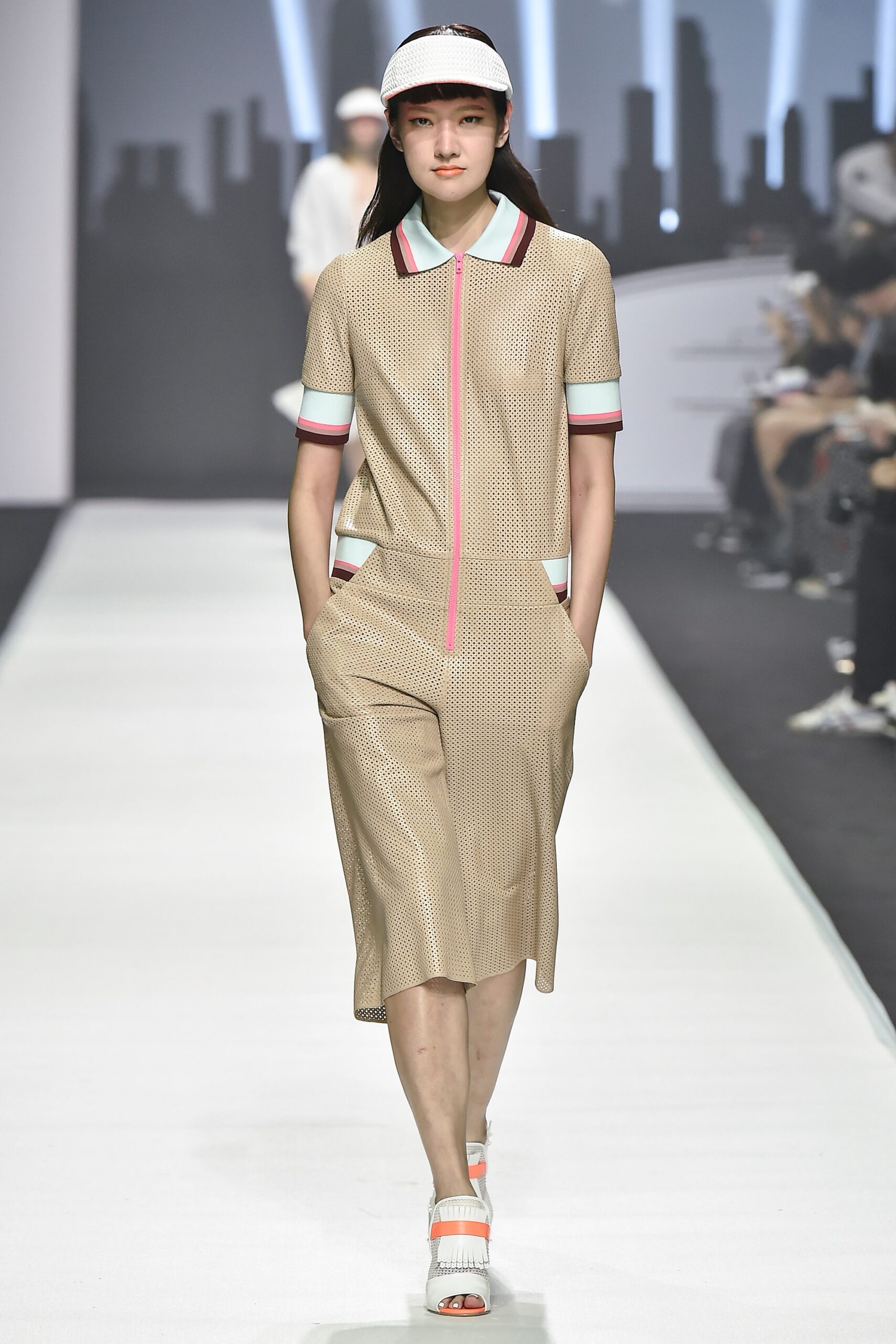 beige cotton short-sleeve collared relaxed zippered pockets dress
