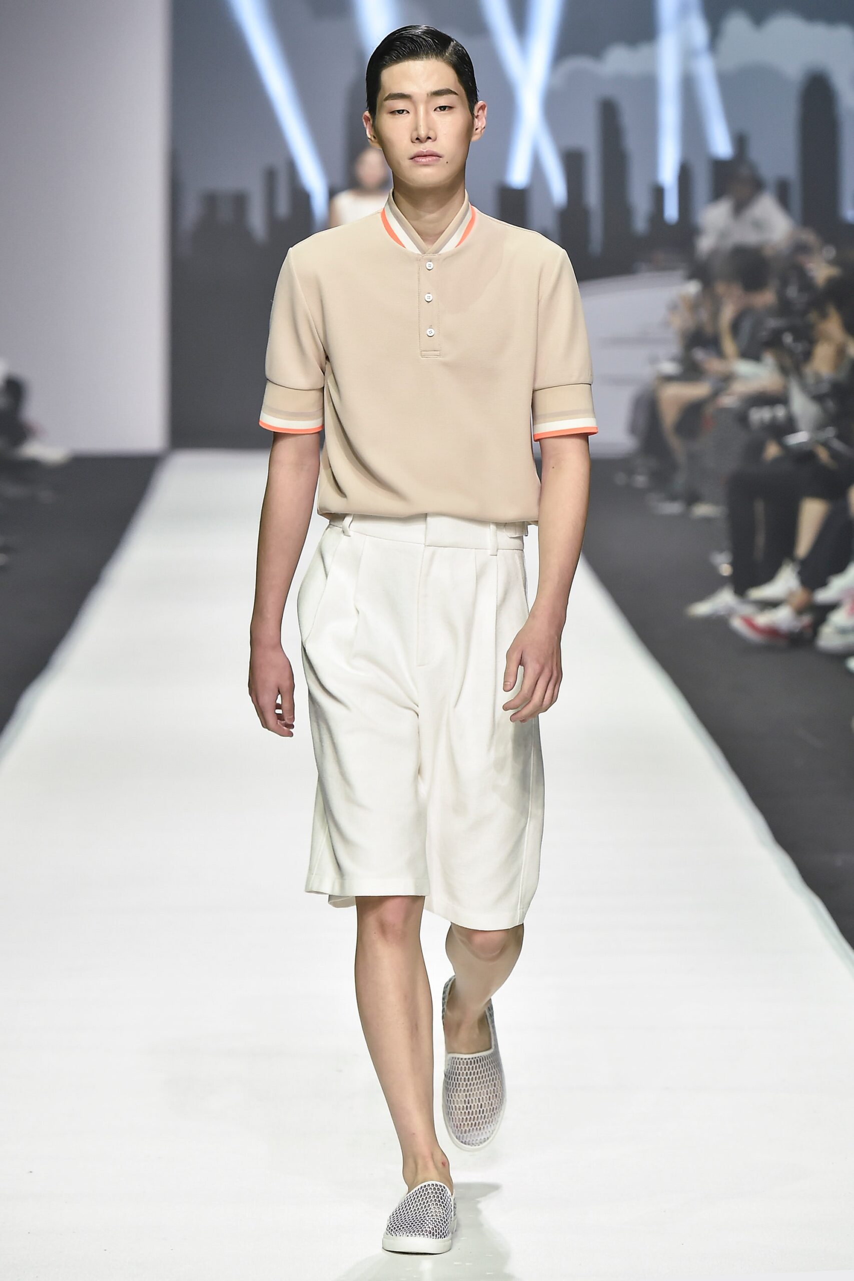 beige cotton short-sleeve collared relaxed shirt