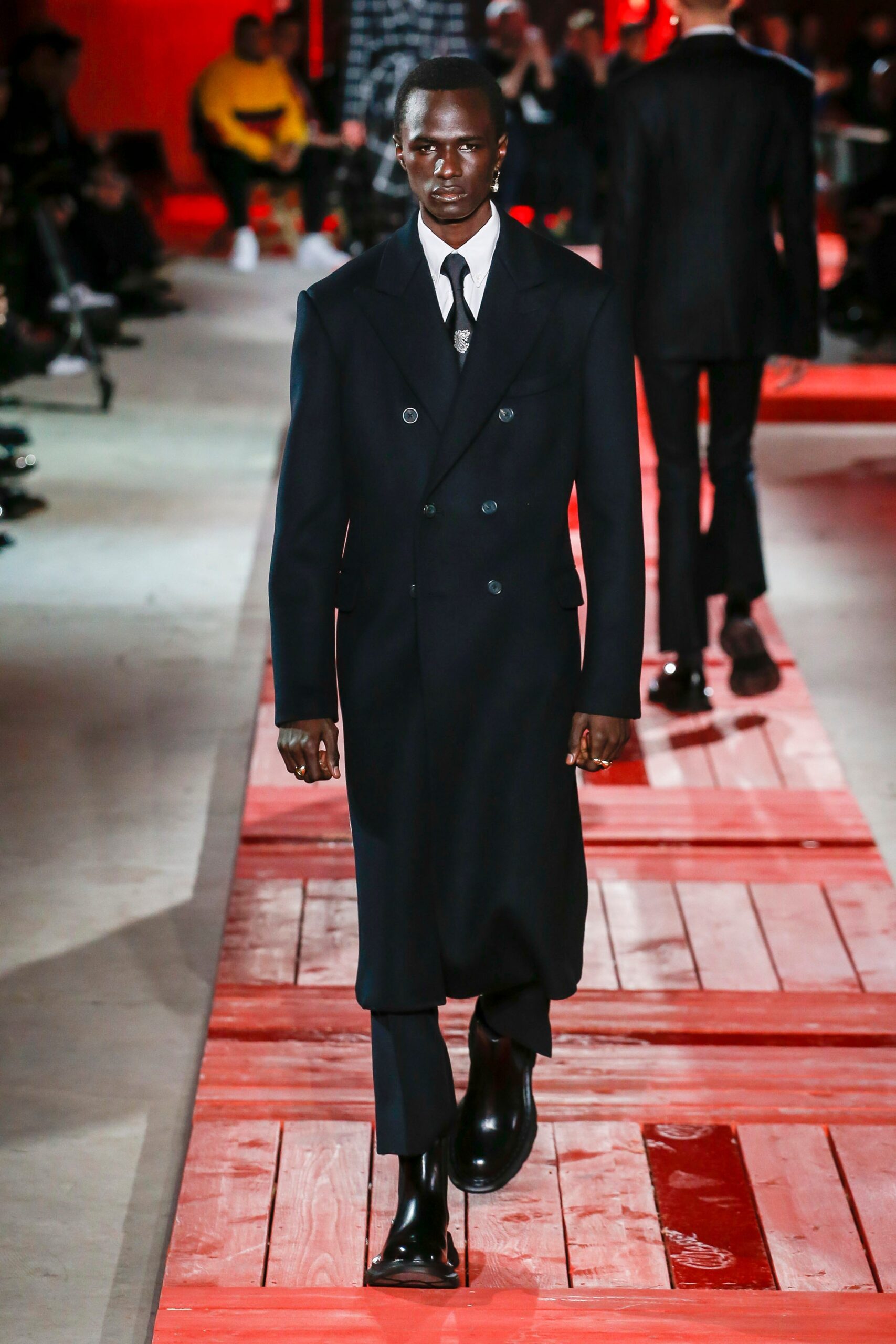 black wool long-sleeve double-breasted fitted structured coat