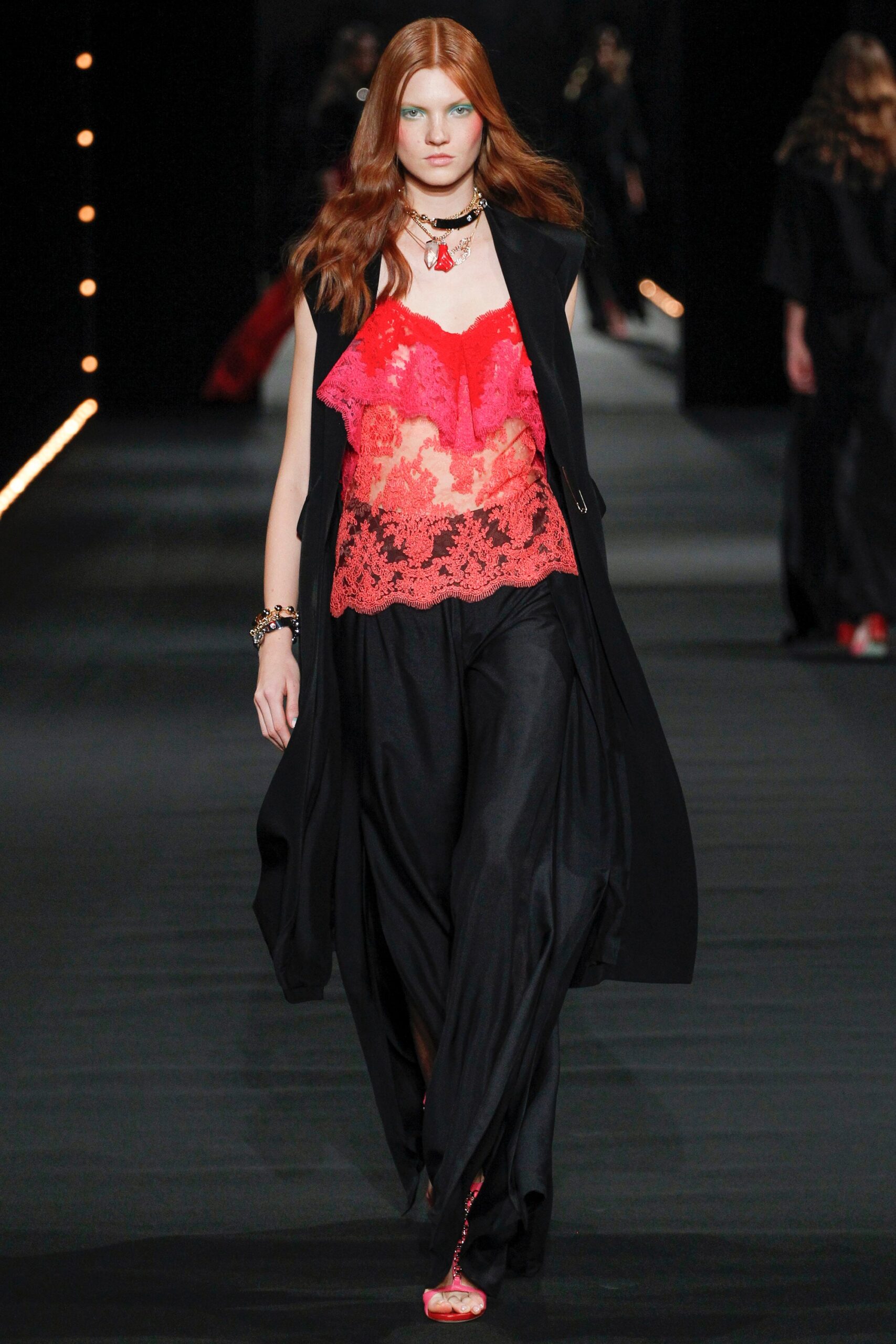 red lace sleeveless v-neck fitted embroidered top