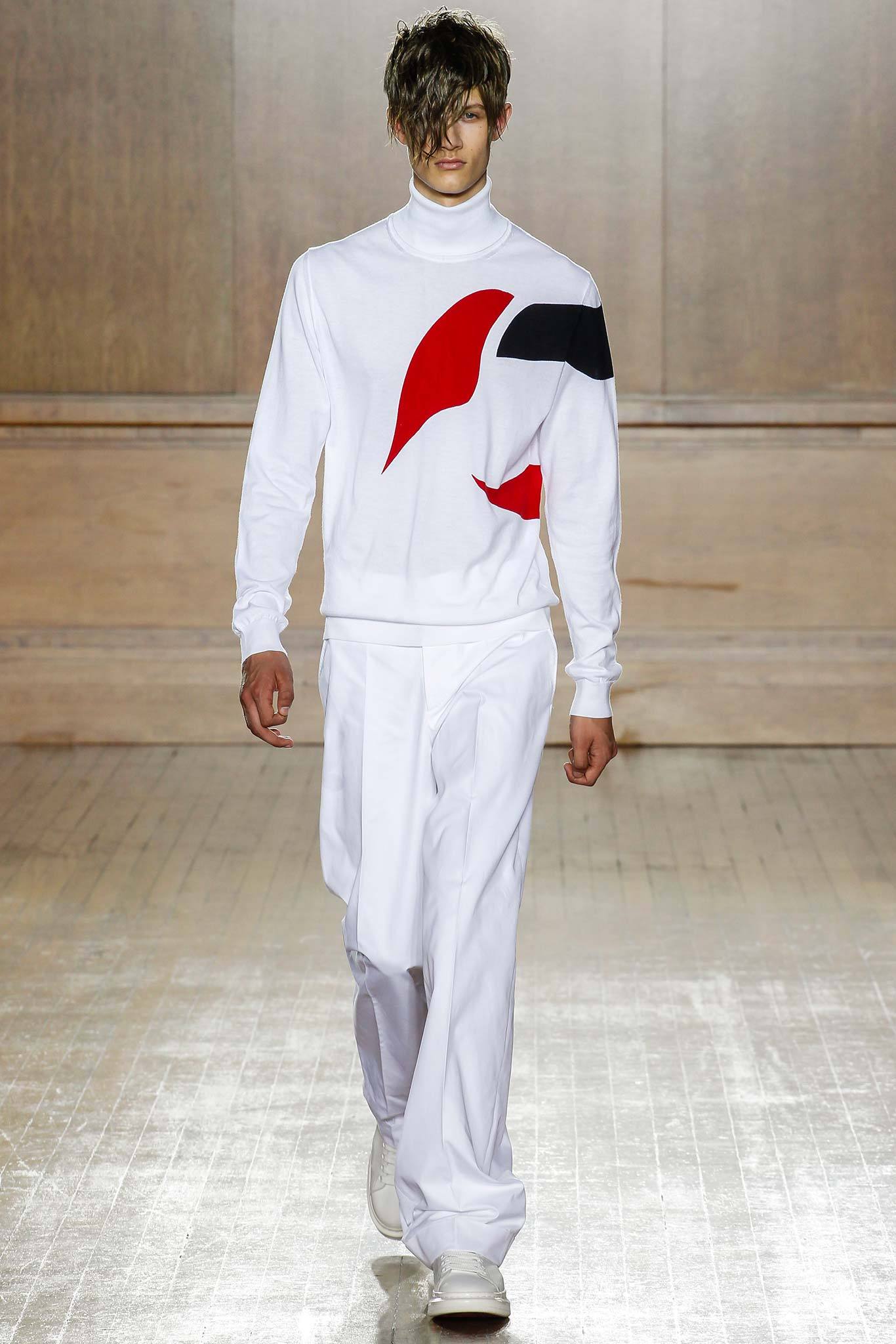 white color-blocked sweater and pants