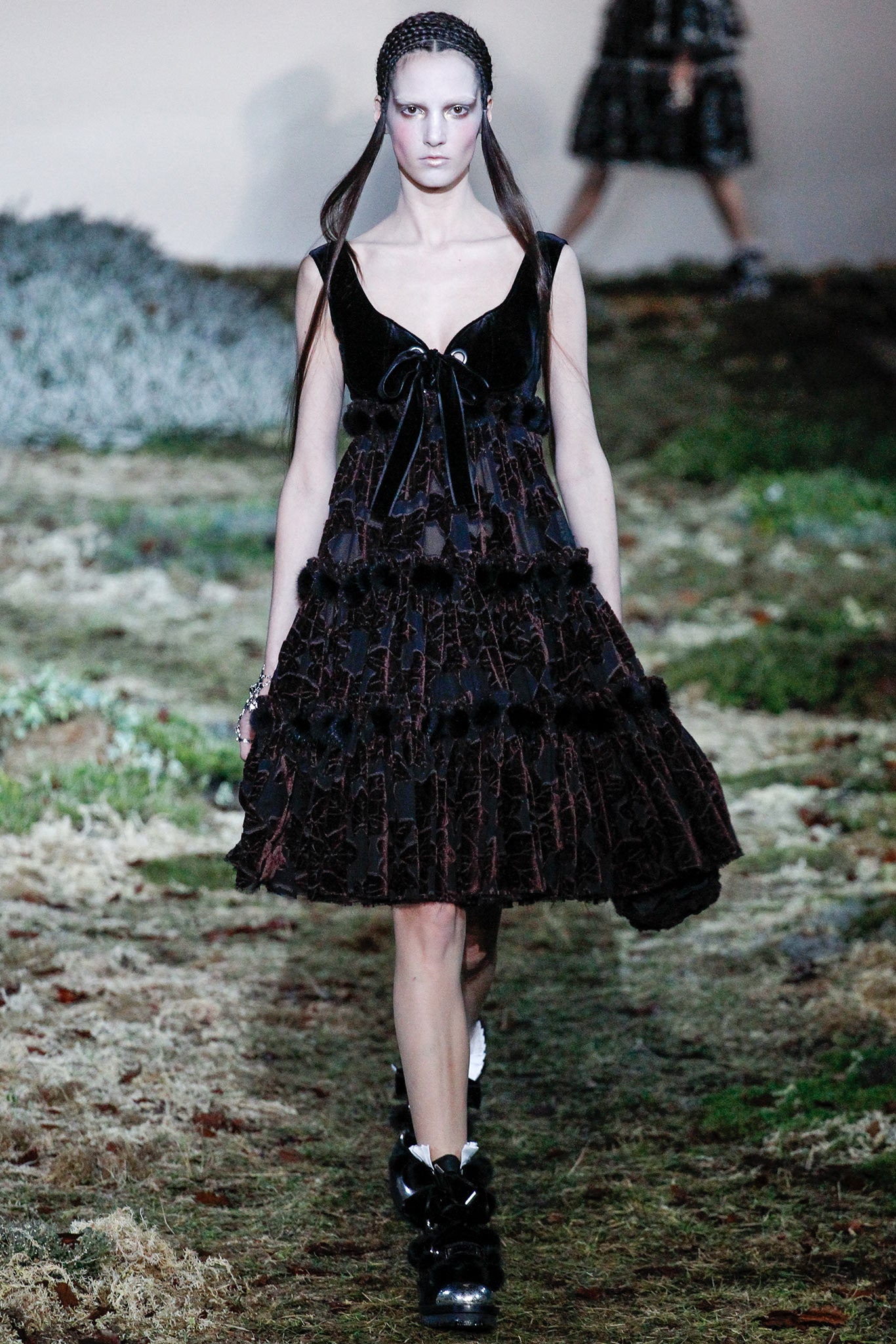 black velvet sleeveless mini dress