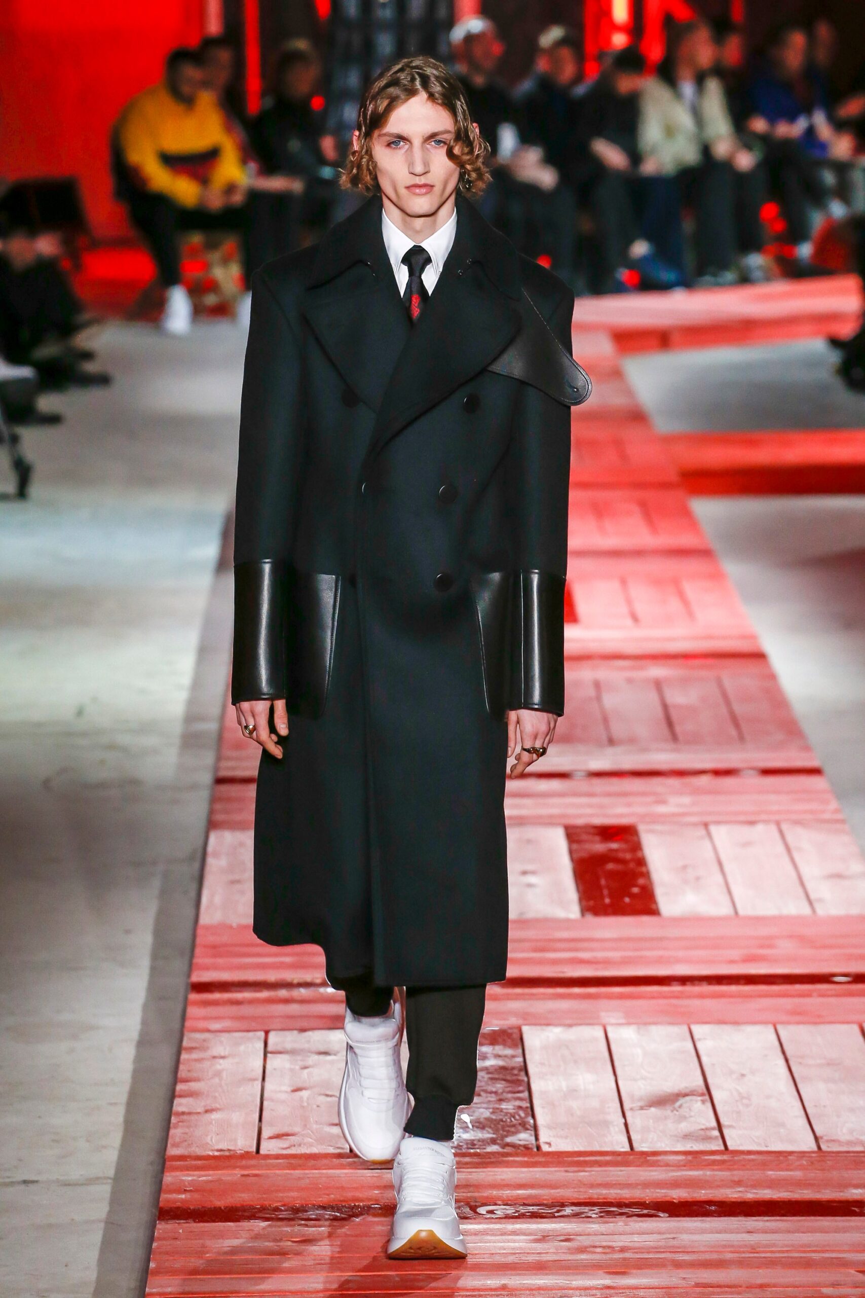 black wool long-sleeve double-breasted fitted structured coat