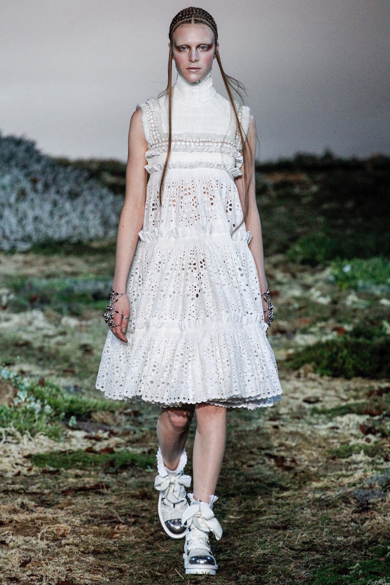 white cotton sleeveless dress