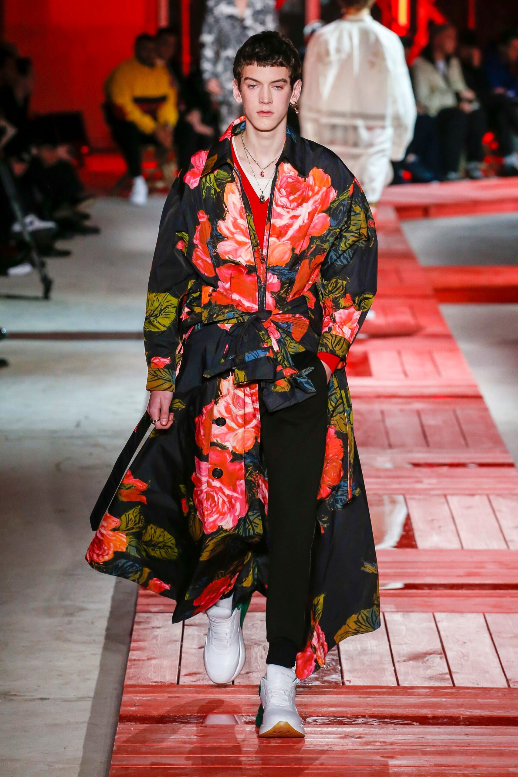 floral maxi coat with slim pants