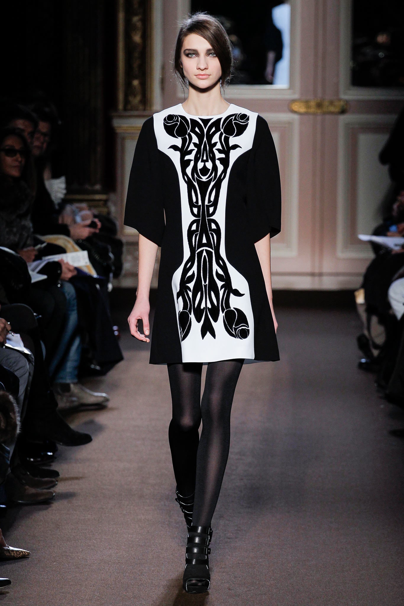 black and white printed mini dress