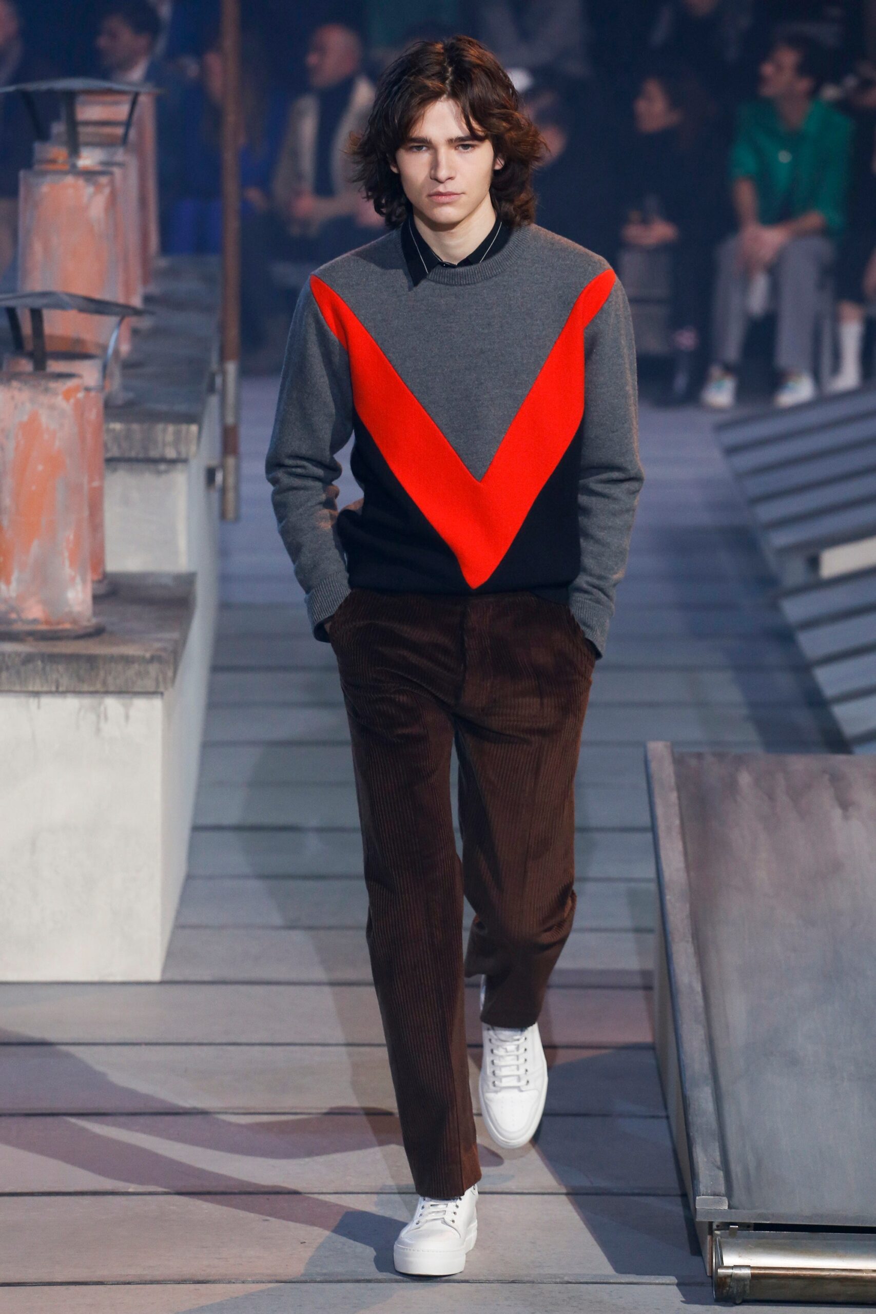 gray and red color-blocked sweater