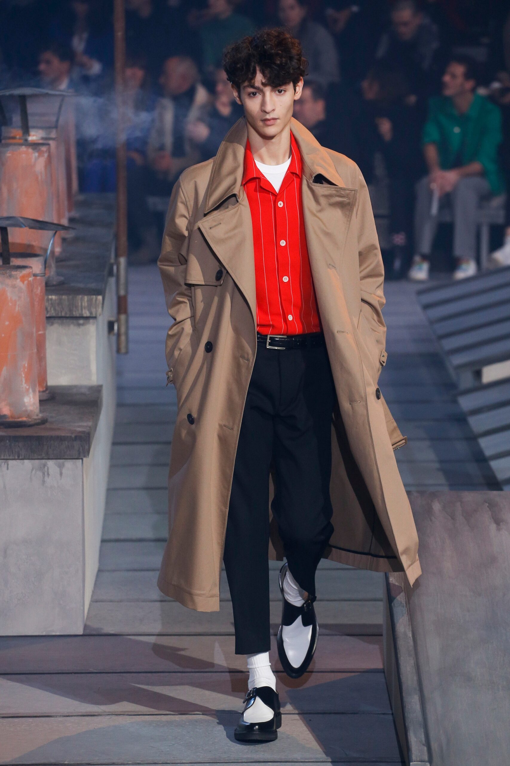 beige trench coat with red shirt