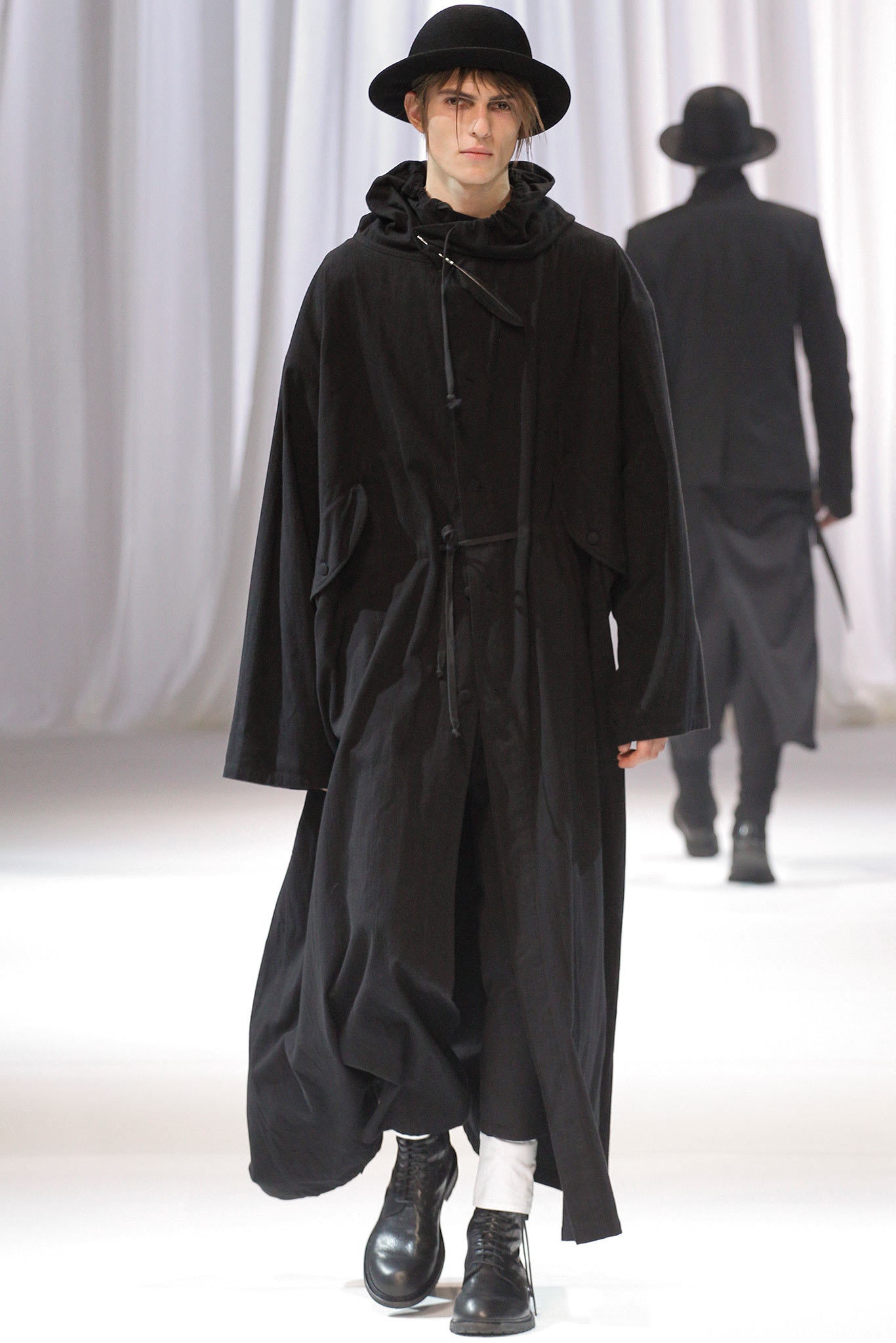 black relaxed hooded coat