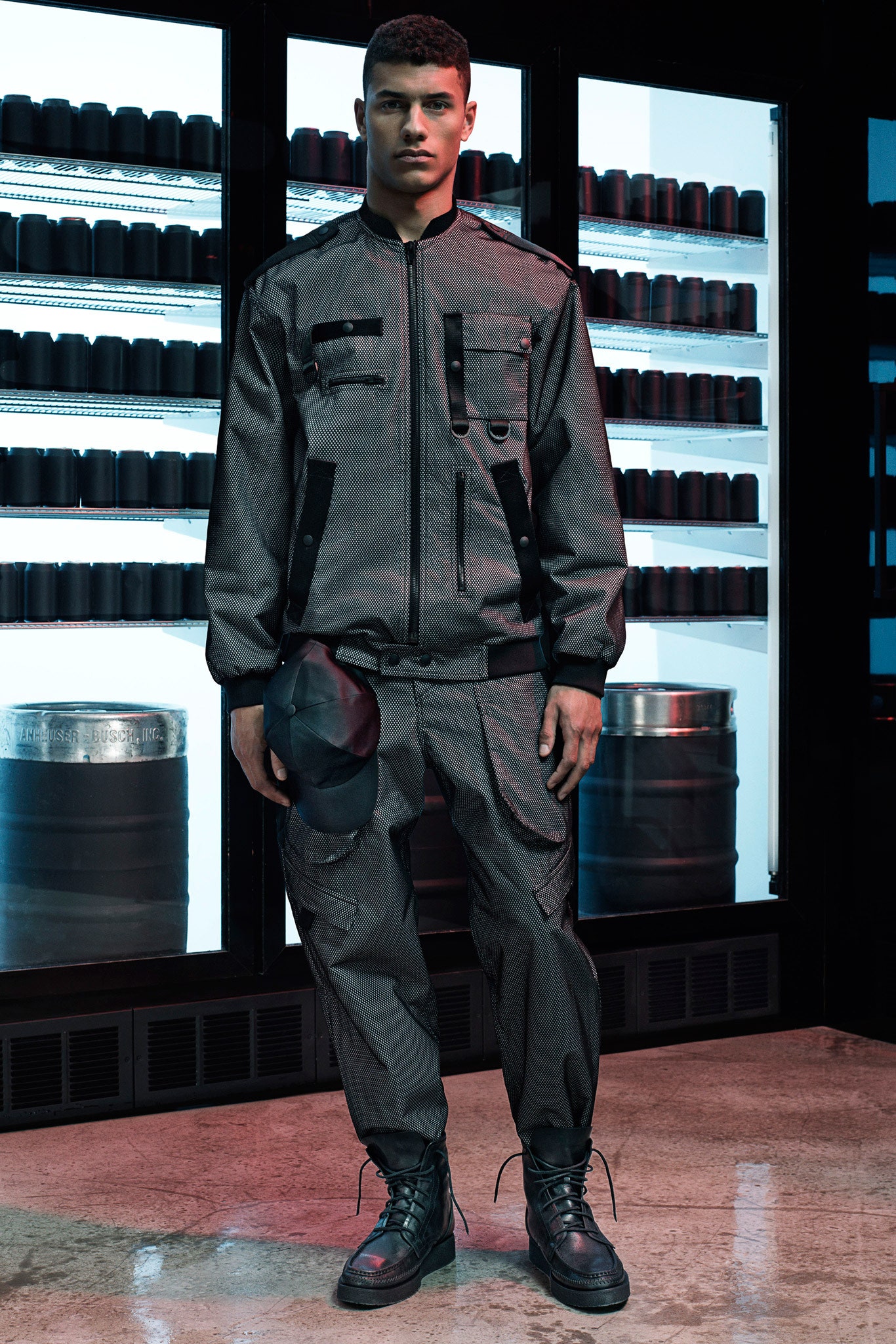 black cotton relaxed cargo pants