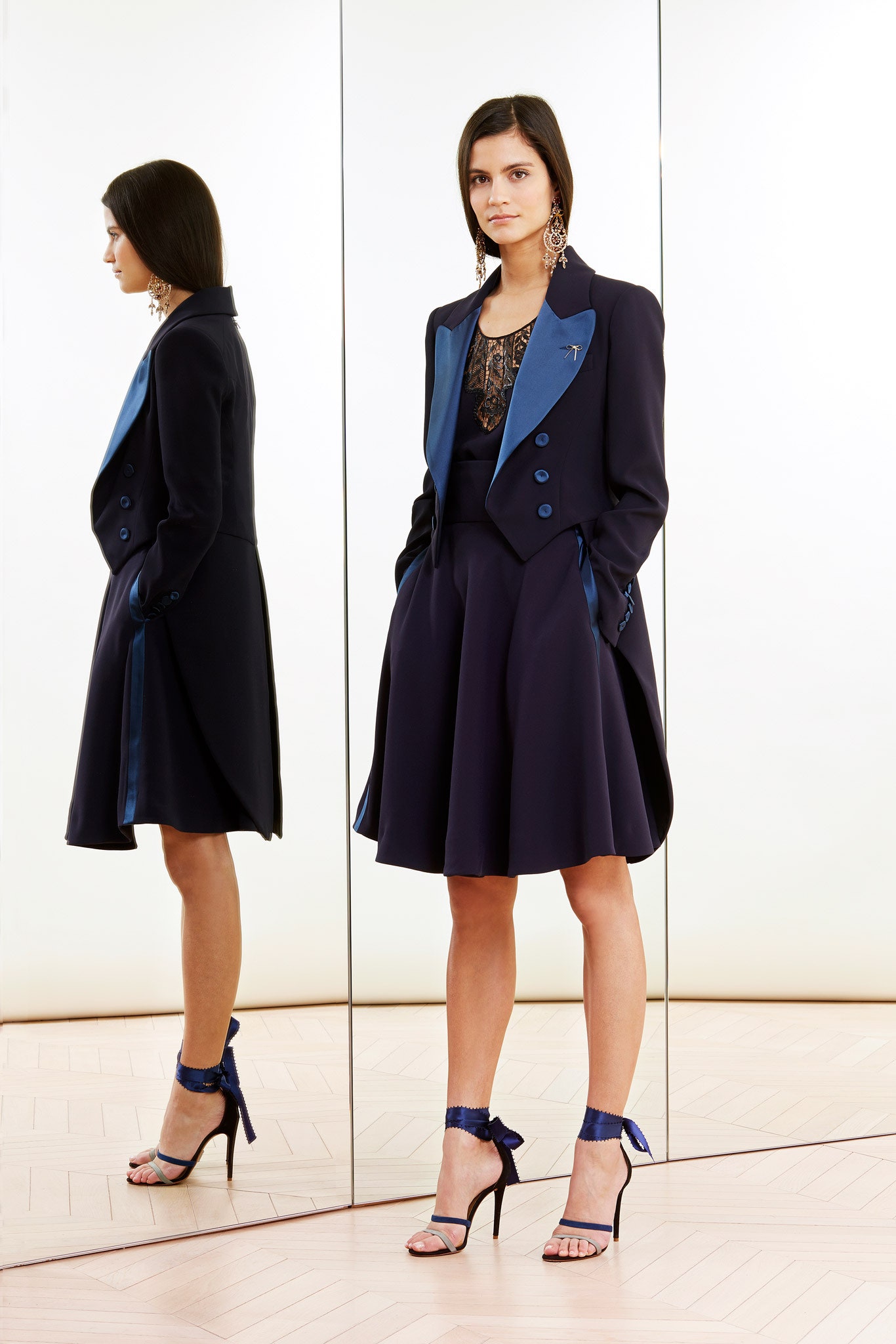 blue wool long-sleeve collared structured buttoned blazer