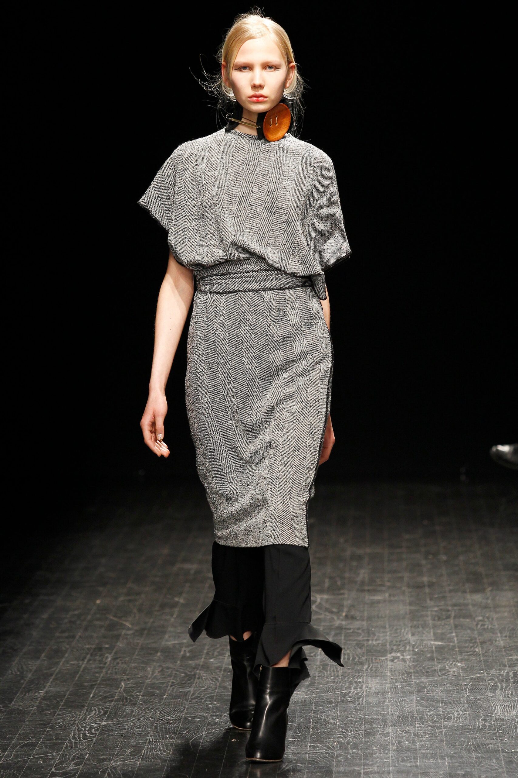 gray silk short-sleeve v-neck fitted draped midi dress