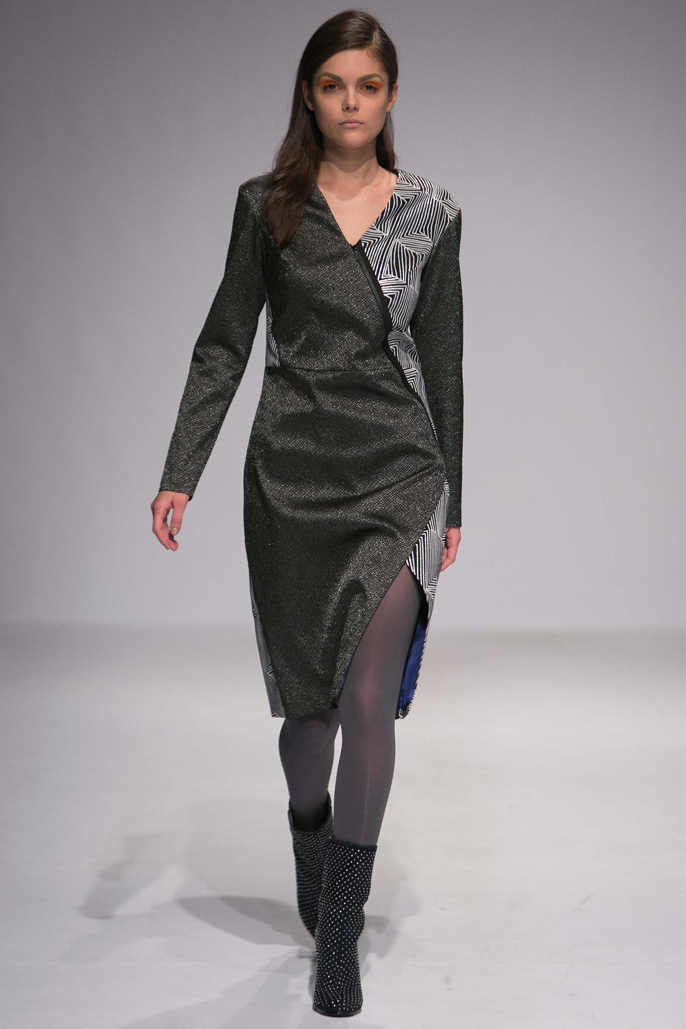 black silk long-sleeve v-neck fitted printed shiny dress
