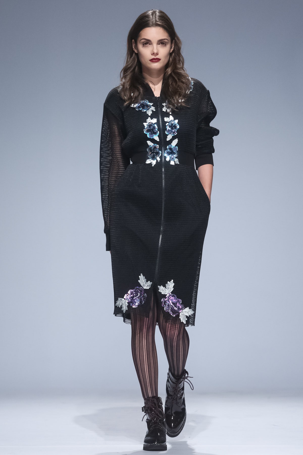black cotton long-sleeve fitted zippered embroidered midi dress