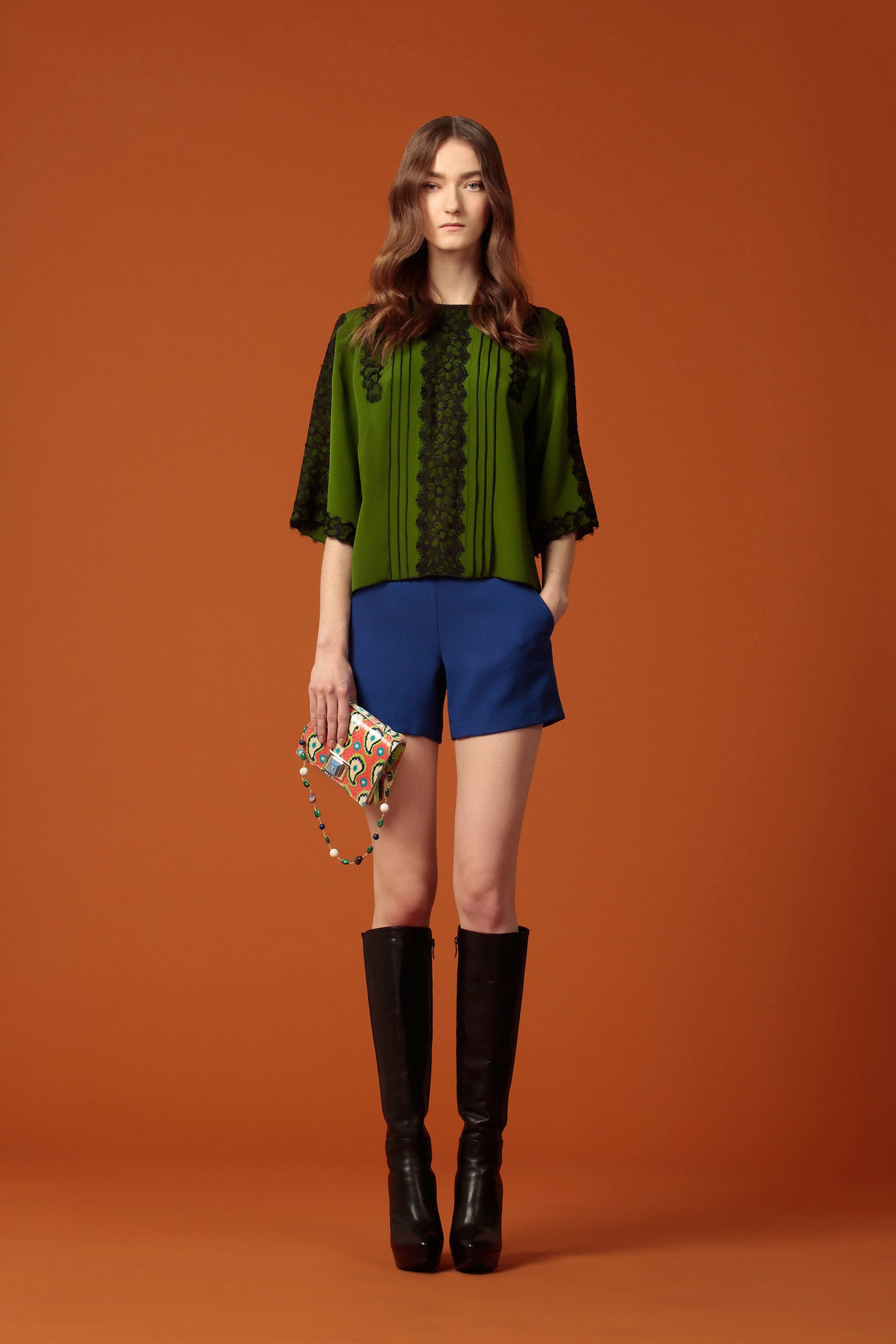 green short-sleeve collared fitted embroidered top