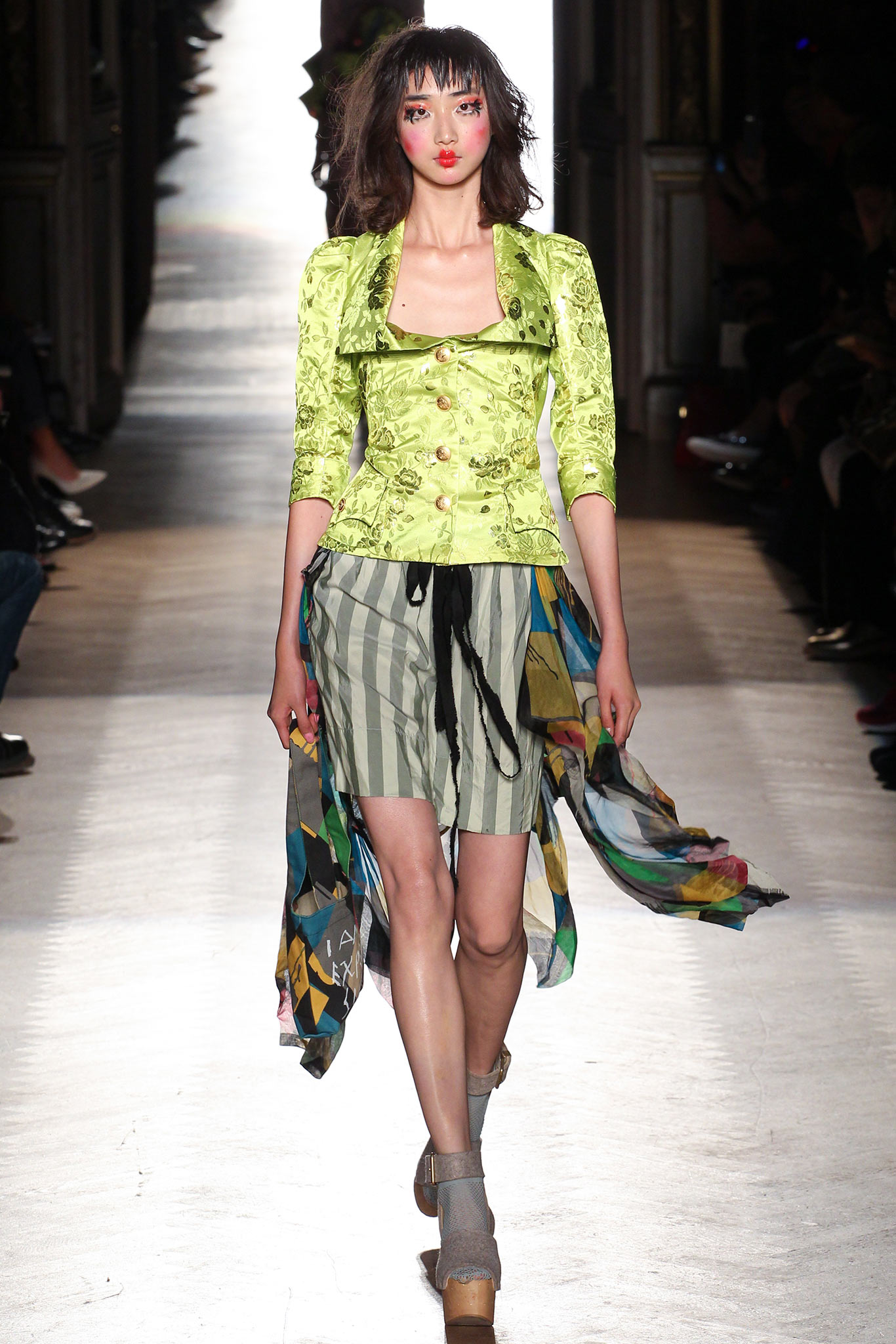 green silk long-sleeve collared fitted embroidered jacket