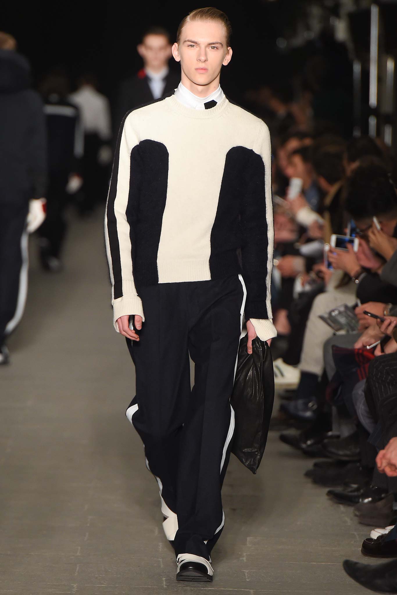 black wool long-sleeve high-neck fitted color-blocked sweater