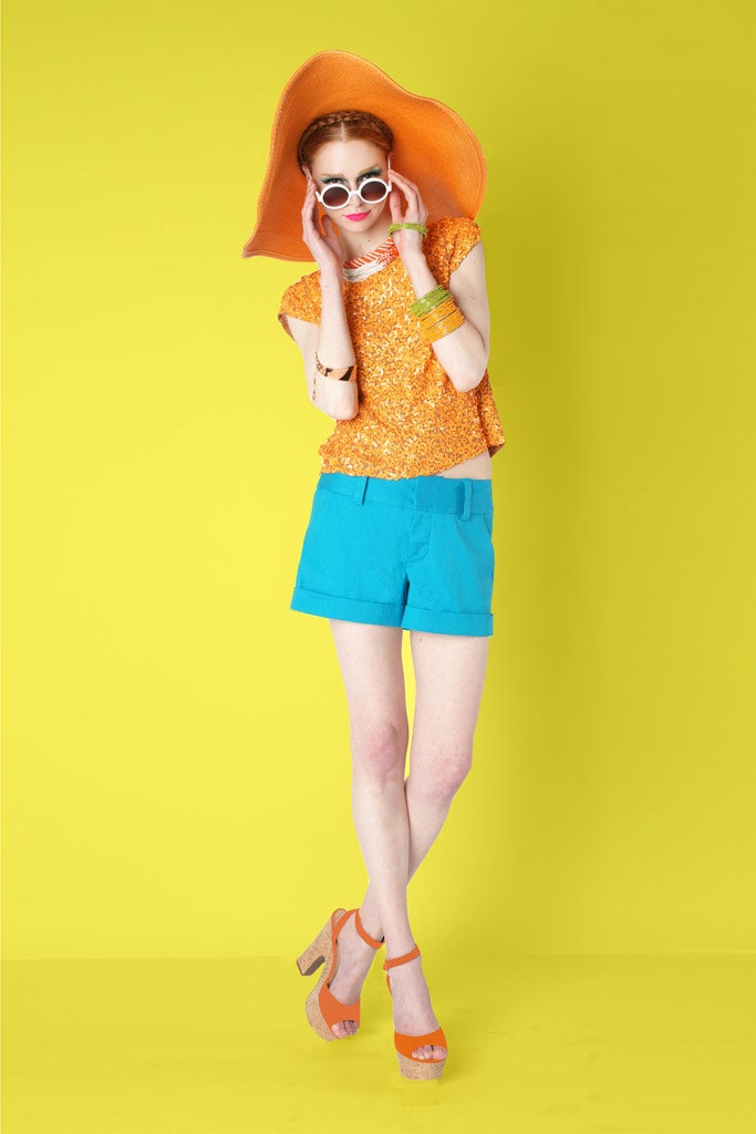 blue cotton relaxed high-waisted straight-leg shorts